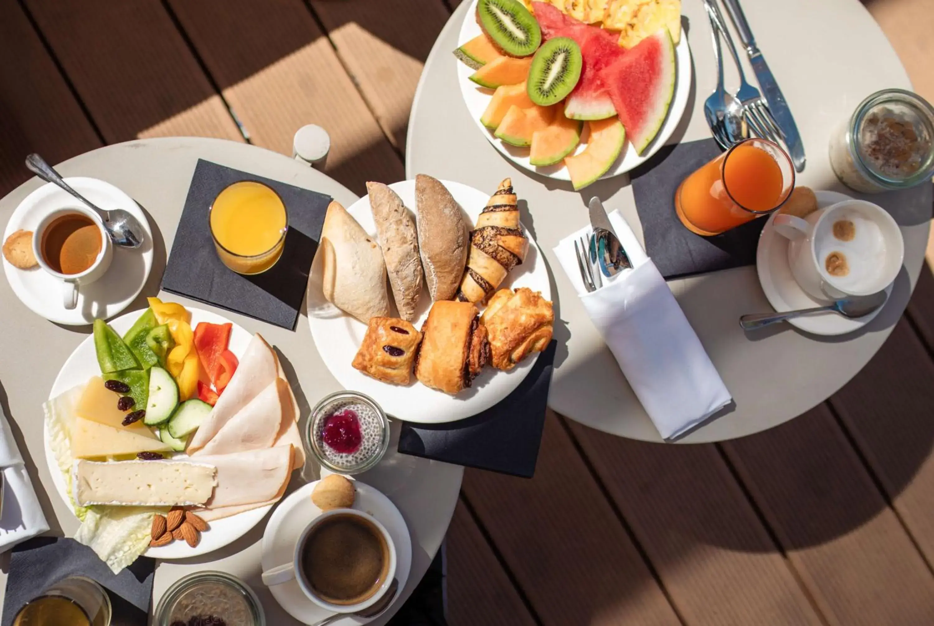 Breakfast in Radisson Blu Resort & Spa Breakfast in Radisson Blu Resort & Spa