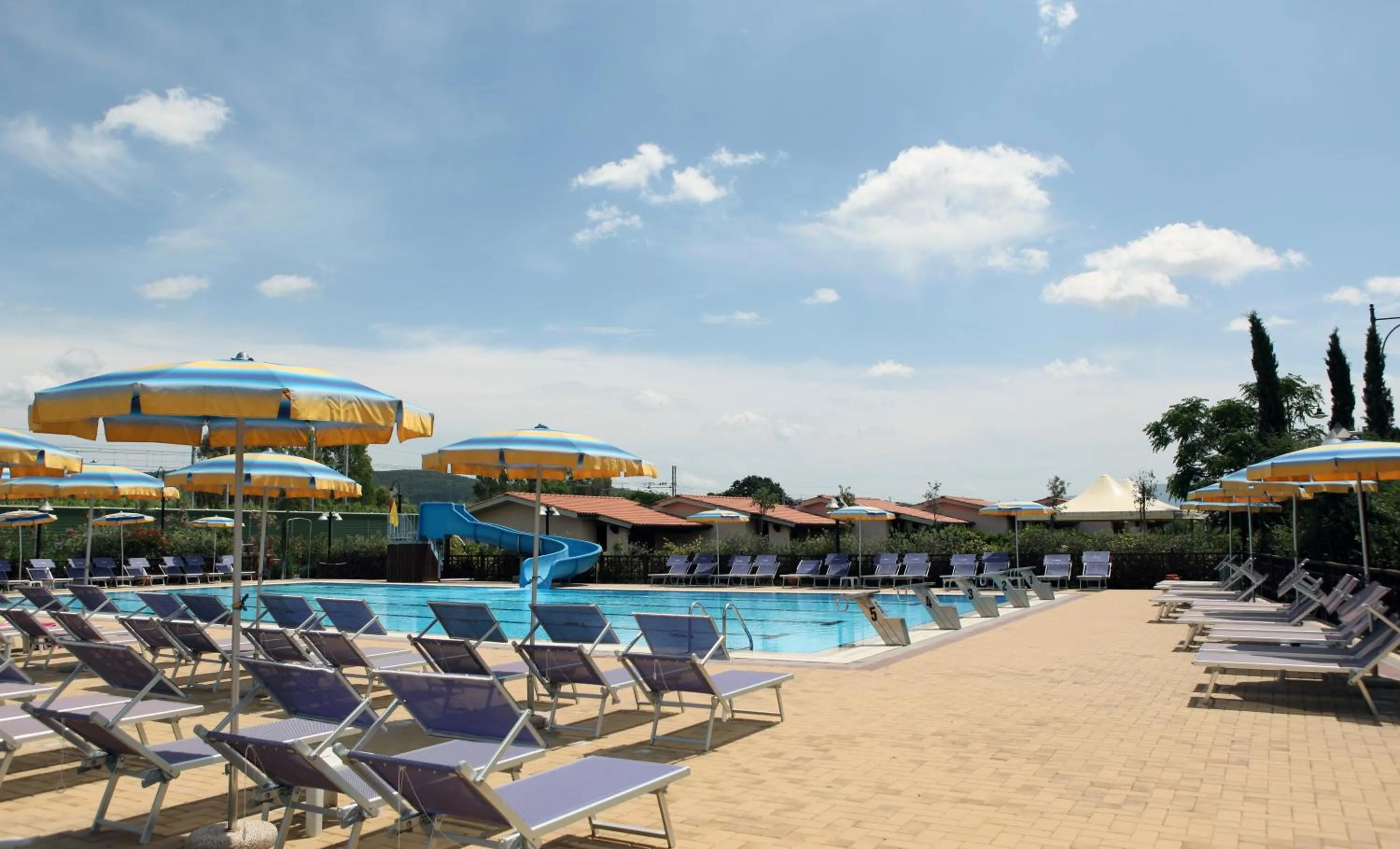 Swimming pool in Villaggio Il Girasole