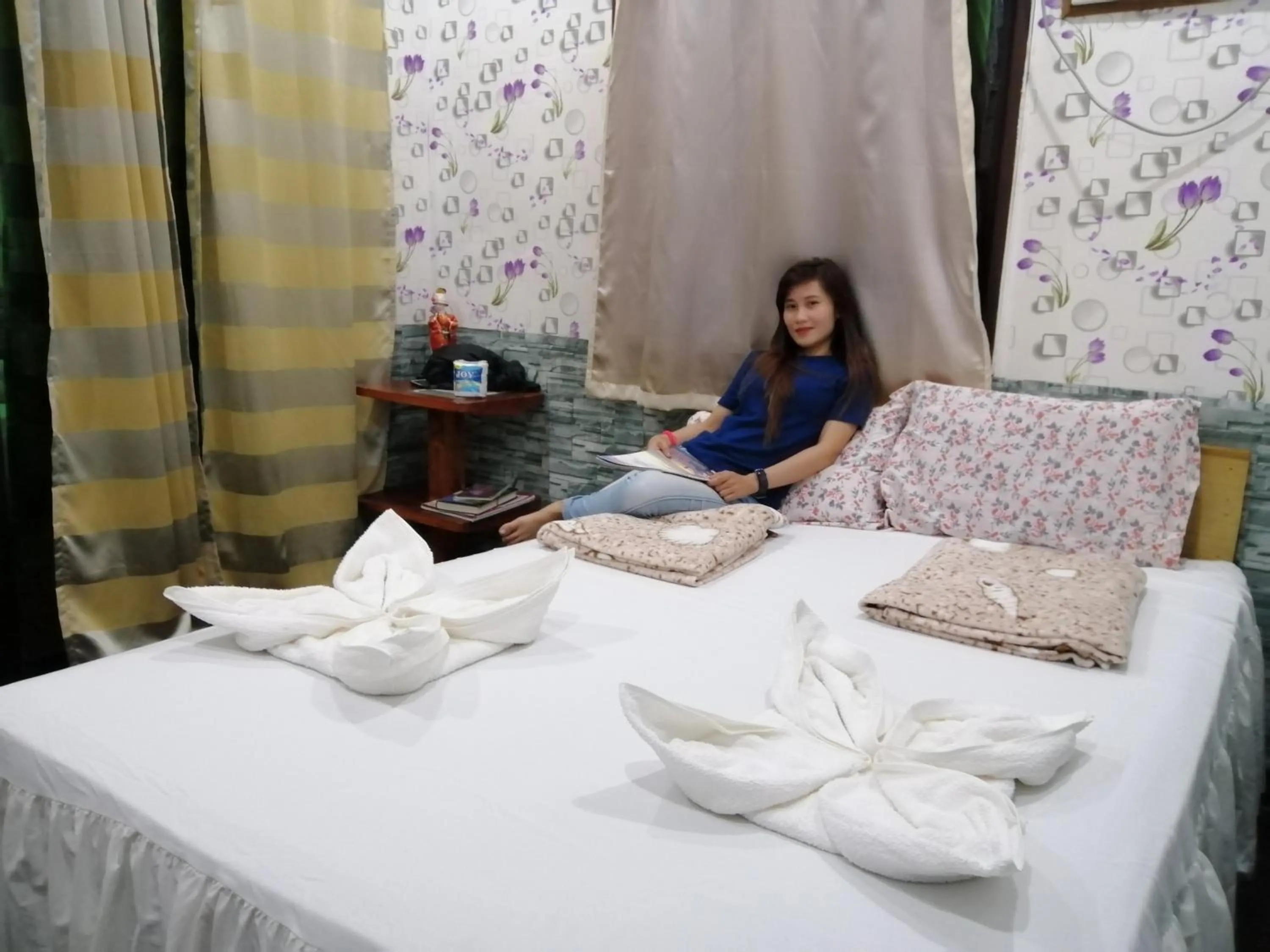 Bed in Villa Encantador Resort