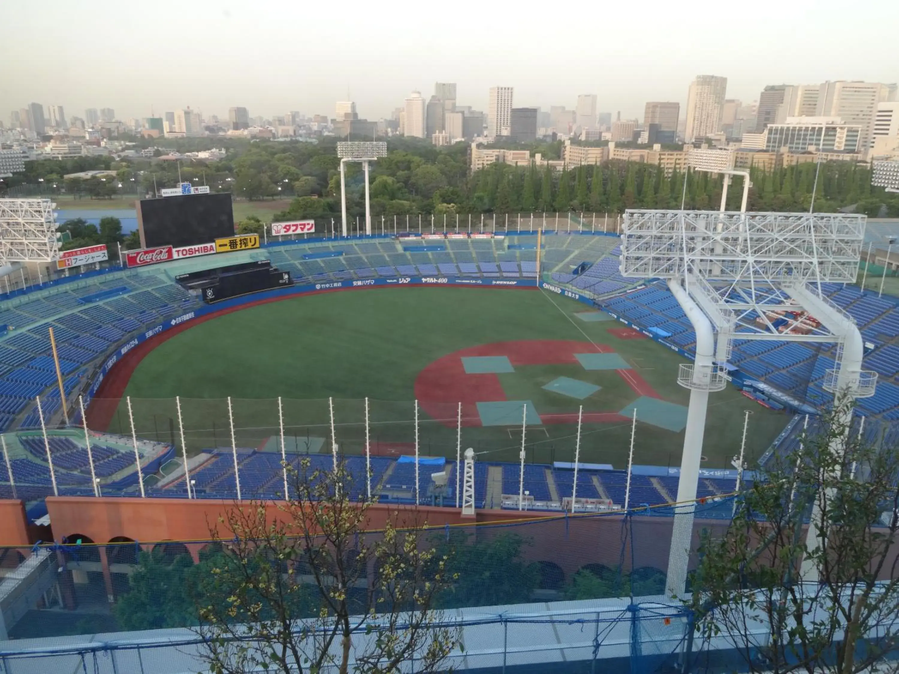 City view in Nihon Seinenkan Hotel City view in Nihon Seinenkan Hotel