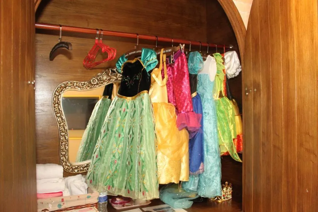 Decorative detail in Hi Kids B&B