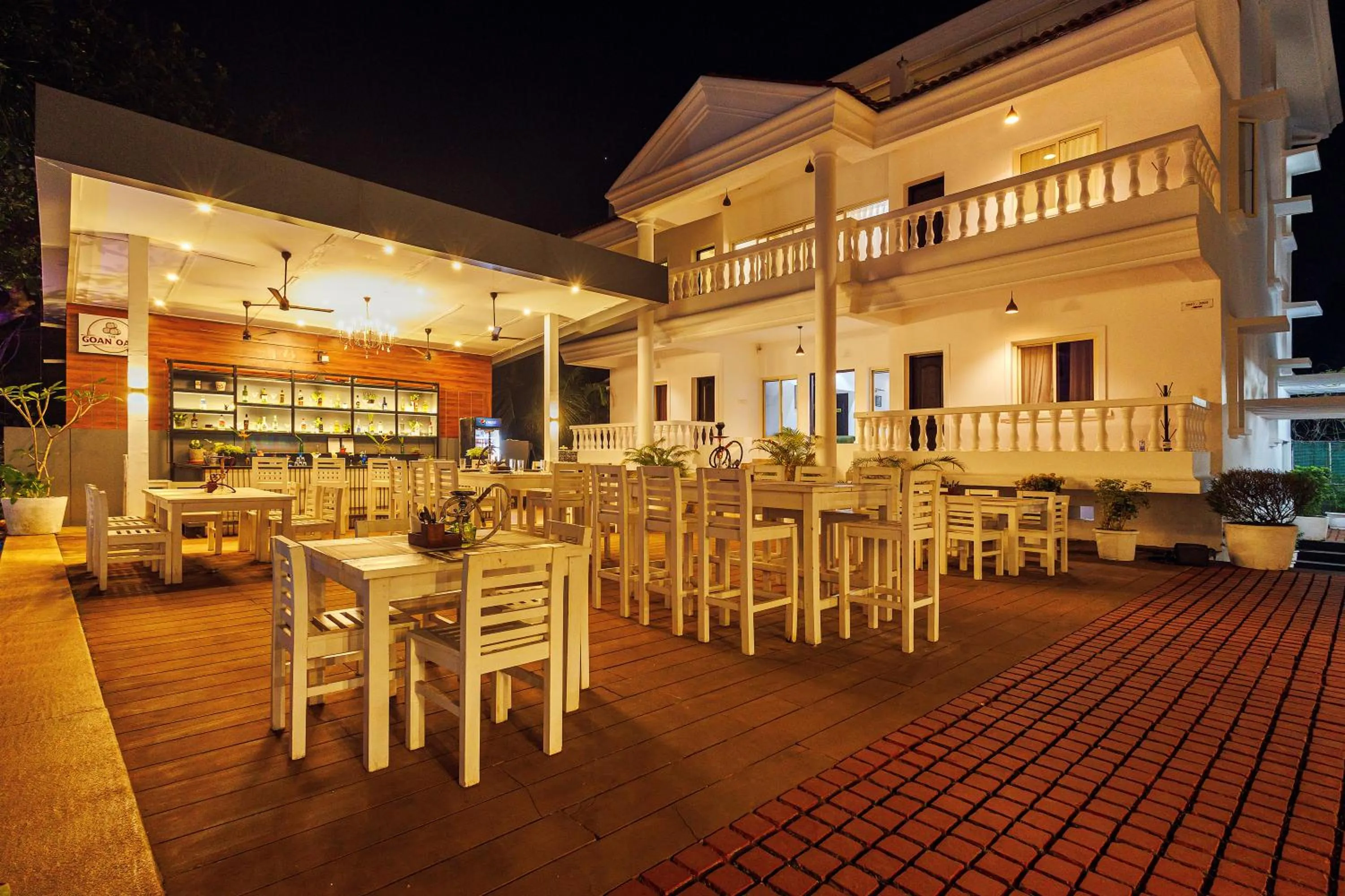 Lounge or bar in Casa Ahaana Resort Vagator, By Lavin Hotels