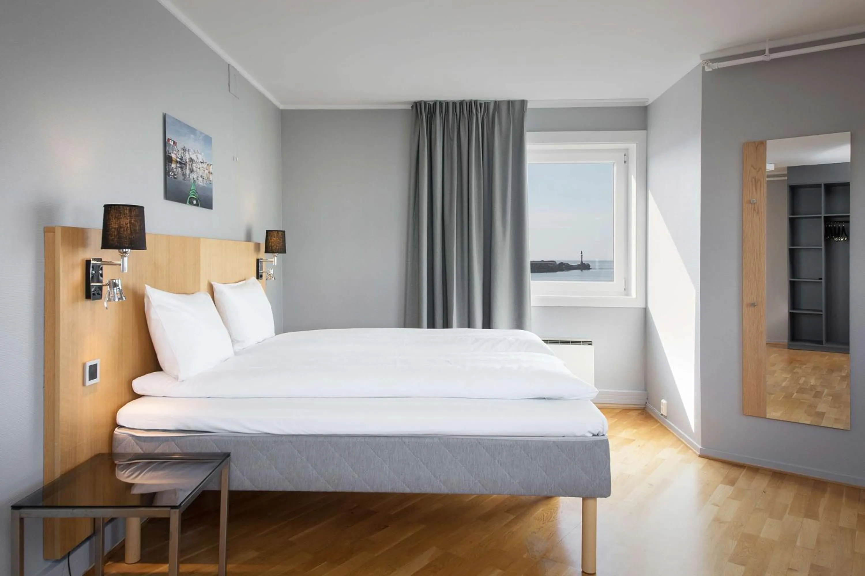 Photo of the whole room, Bed in Scandic Vestfjord Lofoten