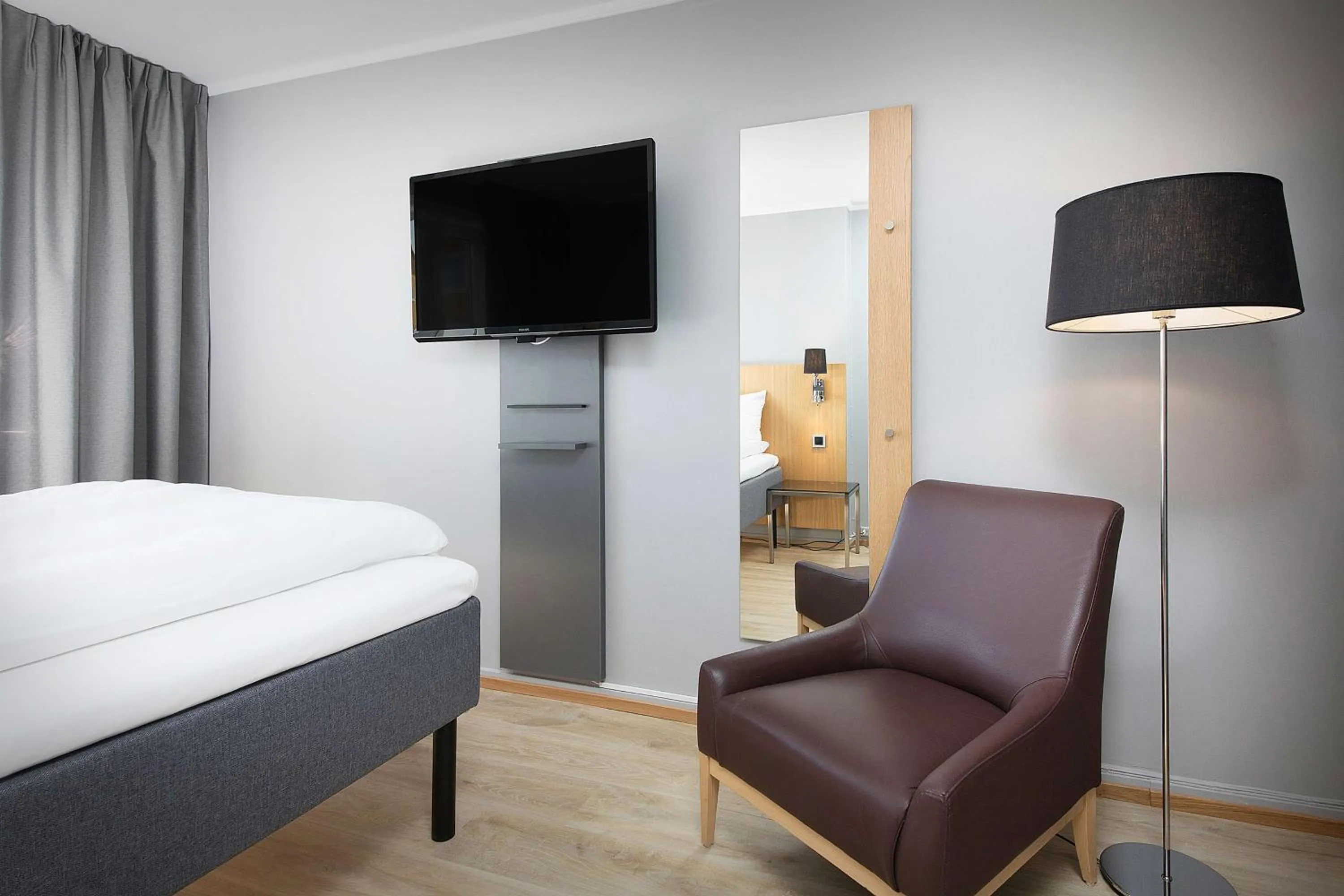 Photo of the whole room, Bed in Scandic Vestfjord Lofoten