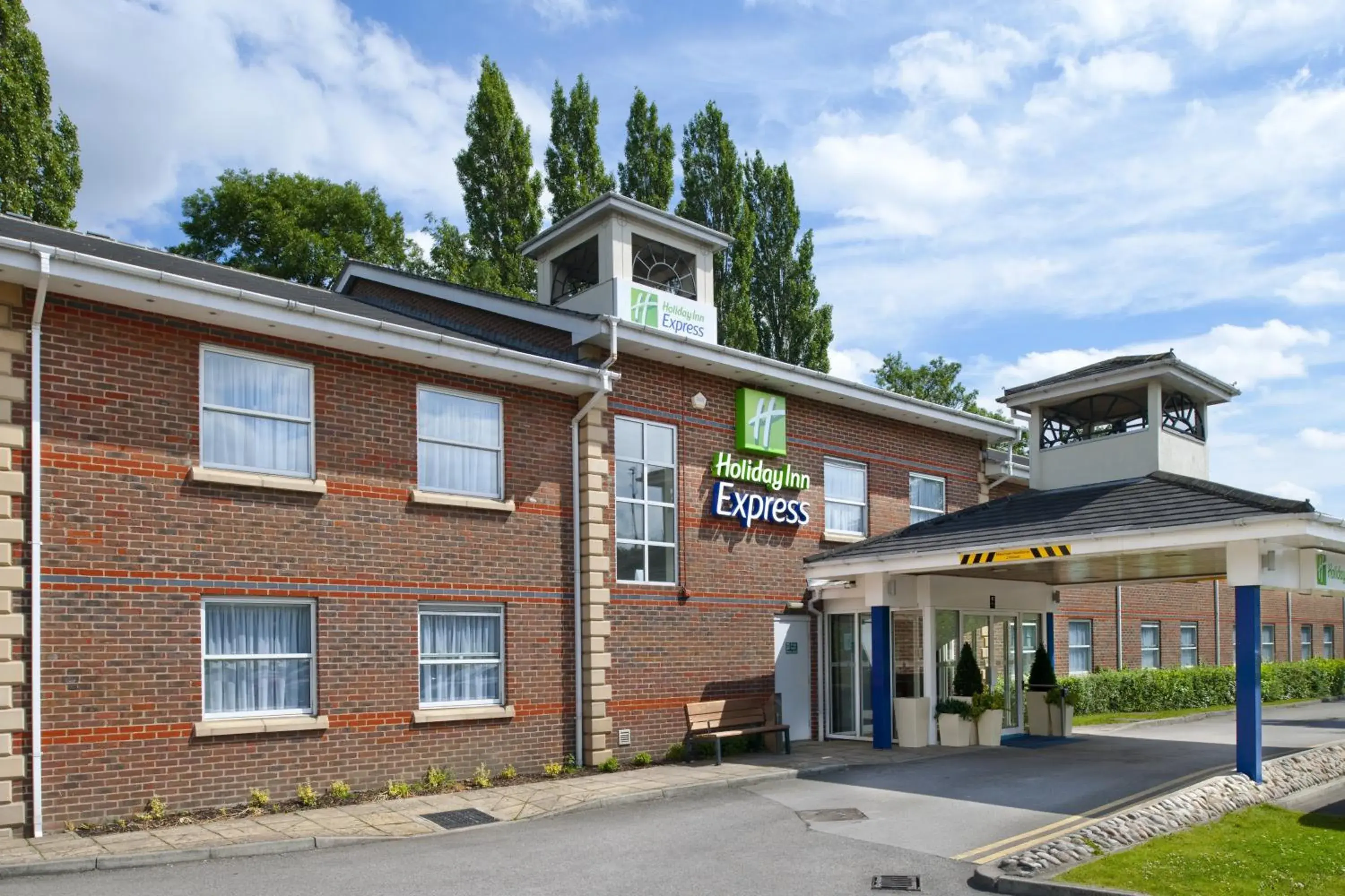 Holiday Inn Express Leeds-East by IHG Holiday Inn Express Leeds-East by IHG
