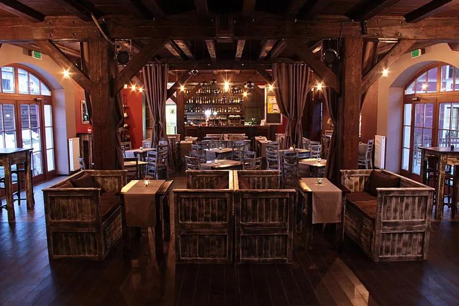 Lounge or bar in A' PROPOS Hotel, Restauracja, Club