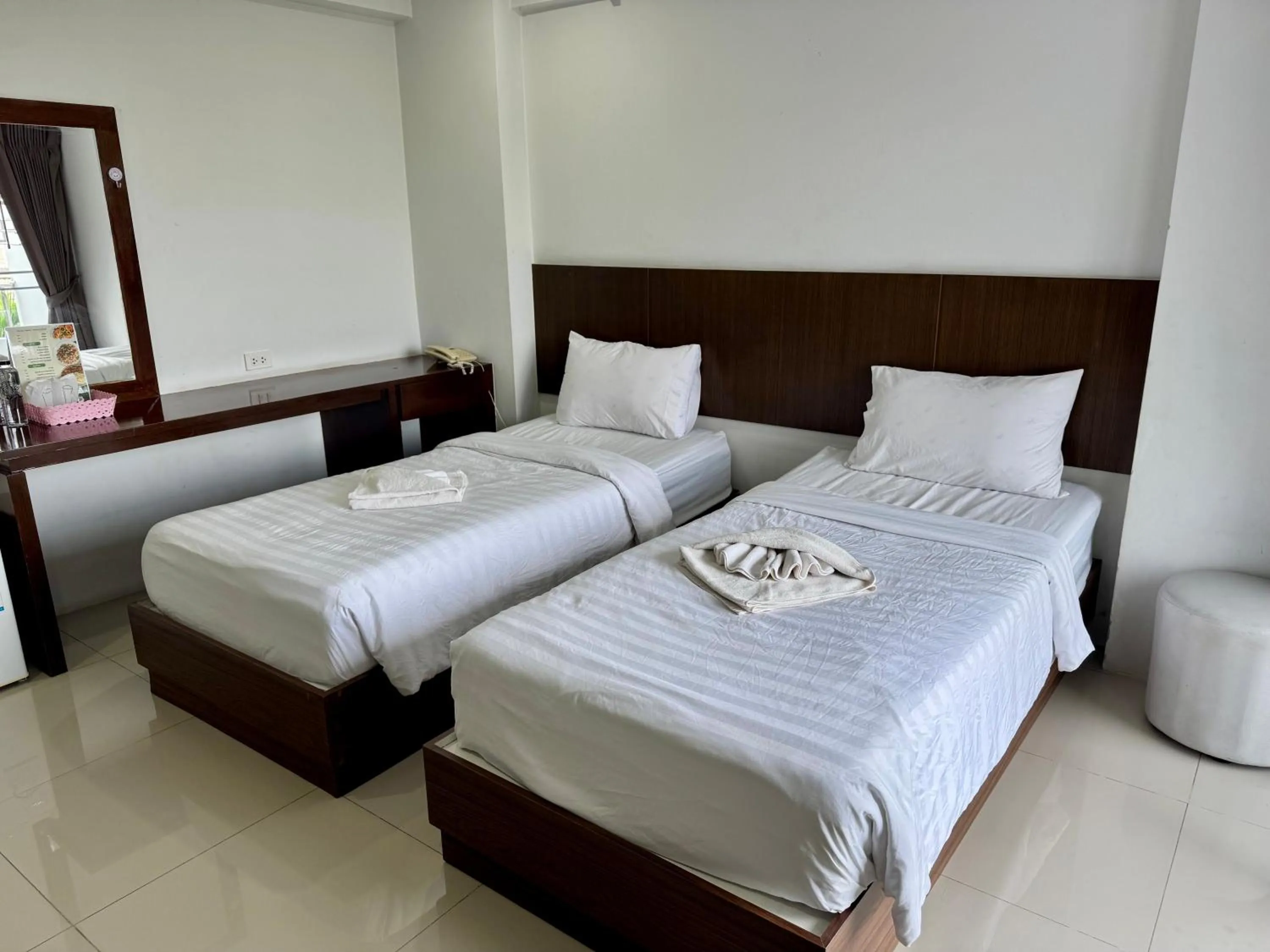 Photo of the whole room, Bed in Nava Grand