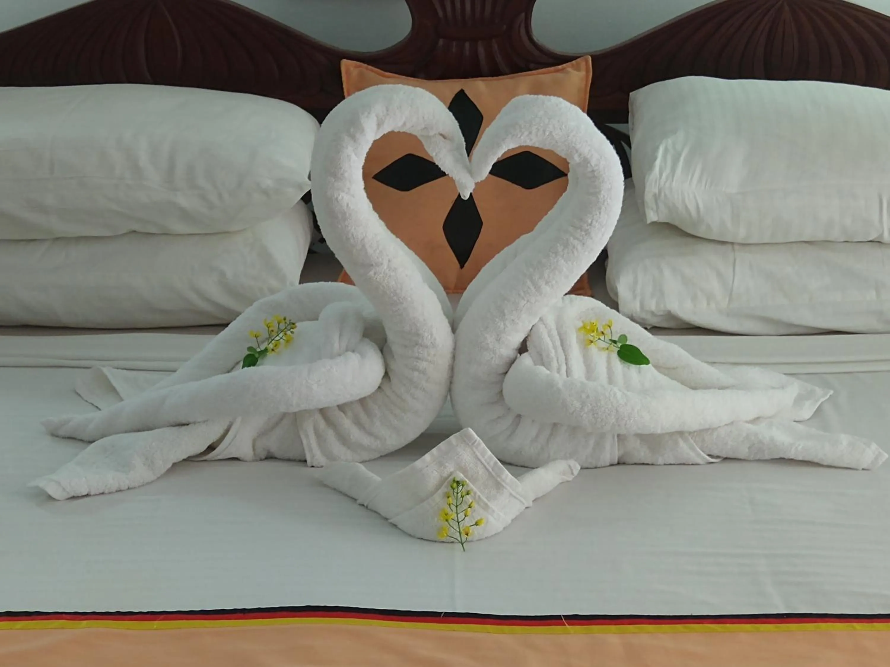 Bed in Lucky Prince Villa & Ayurveda Wellness