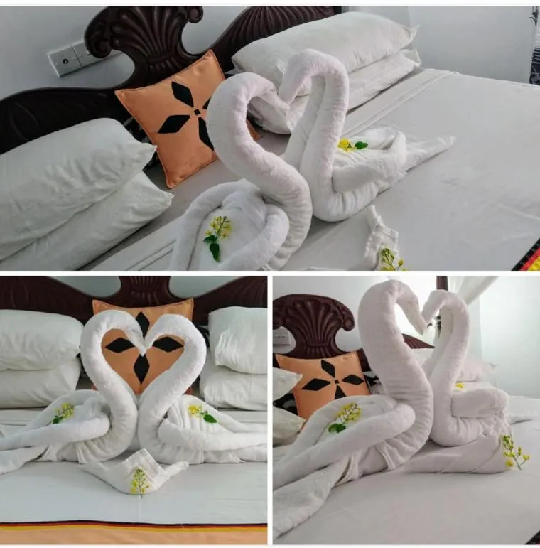 Bed in Lucky Prince Villa & Ayurveda Wellness