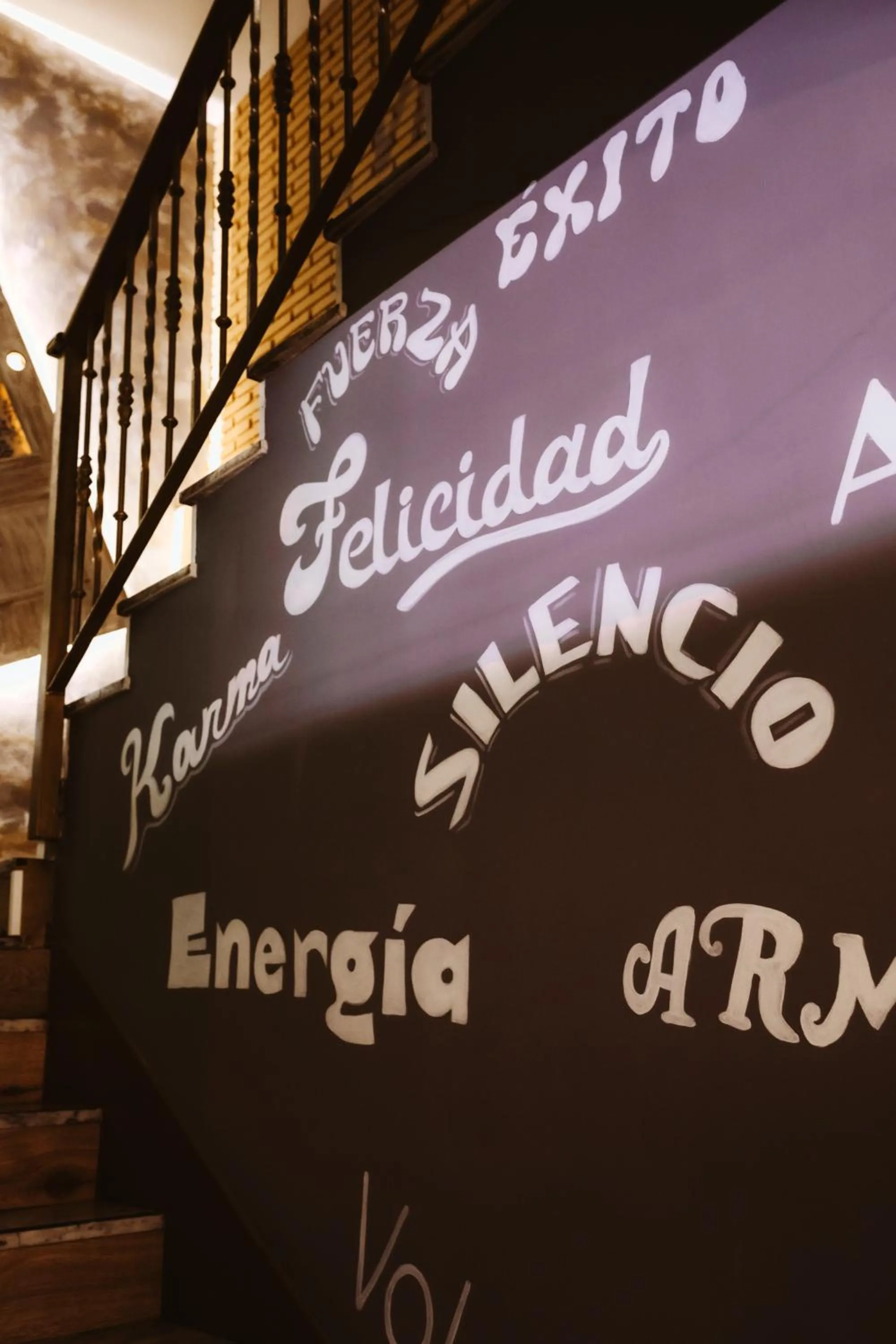 Text overlay in Le Vintage