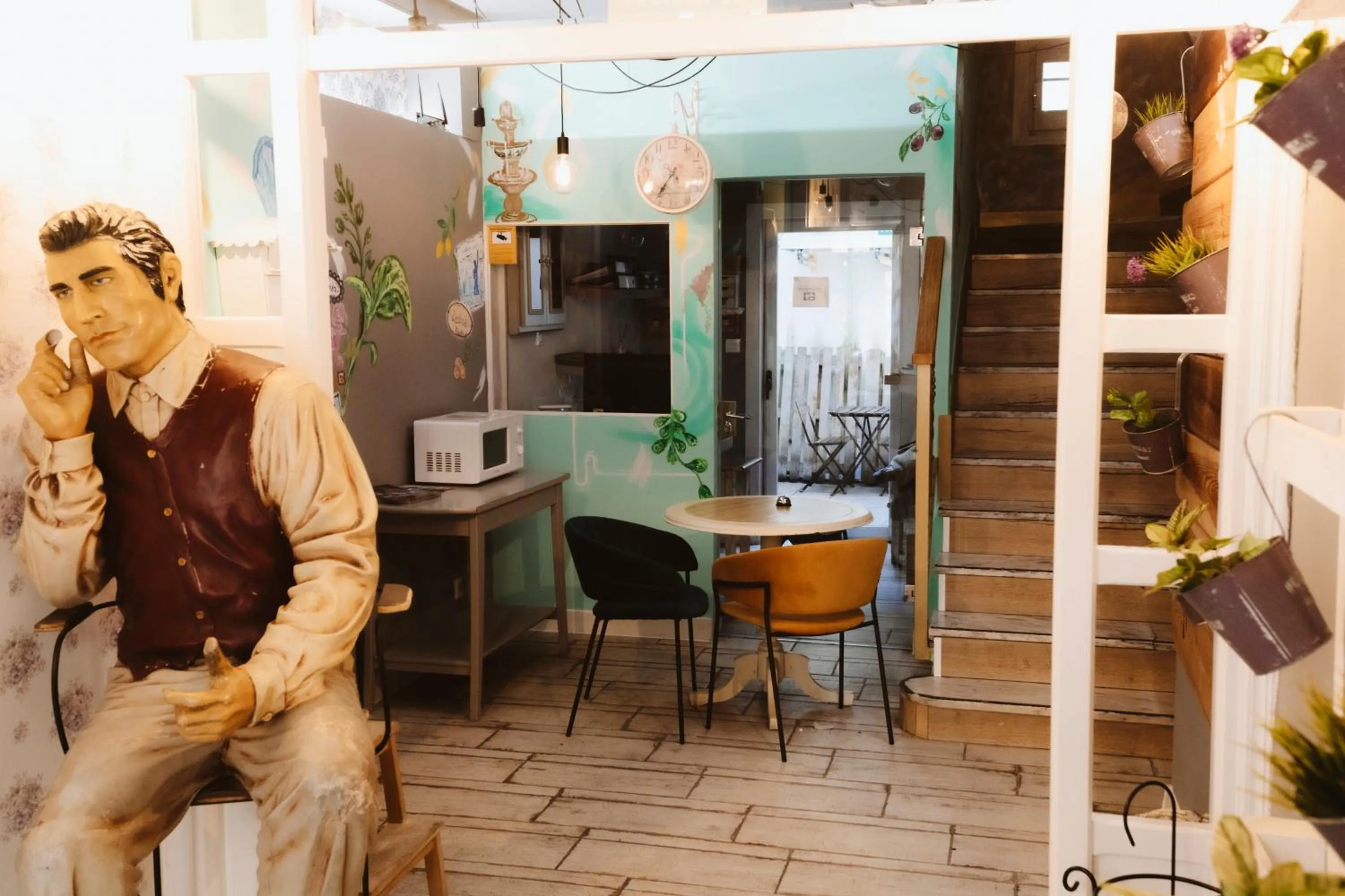 Property building in Le Vintage