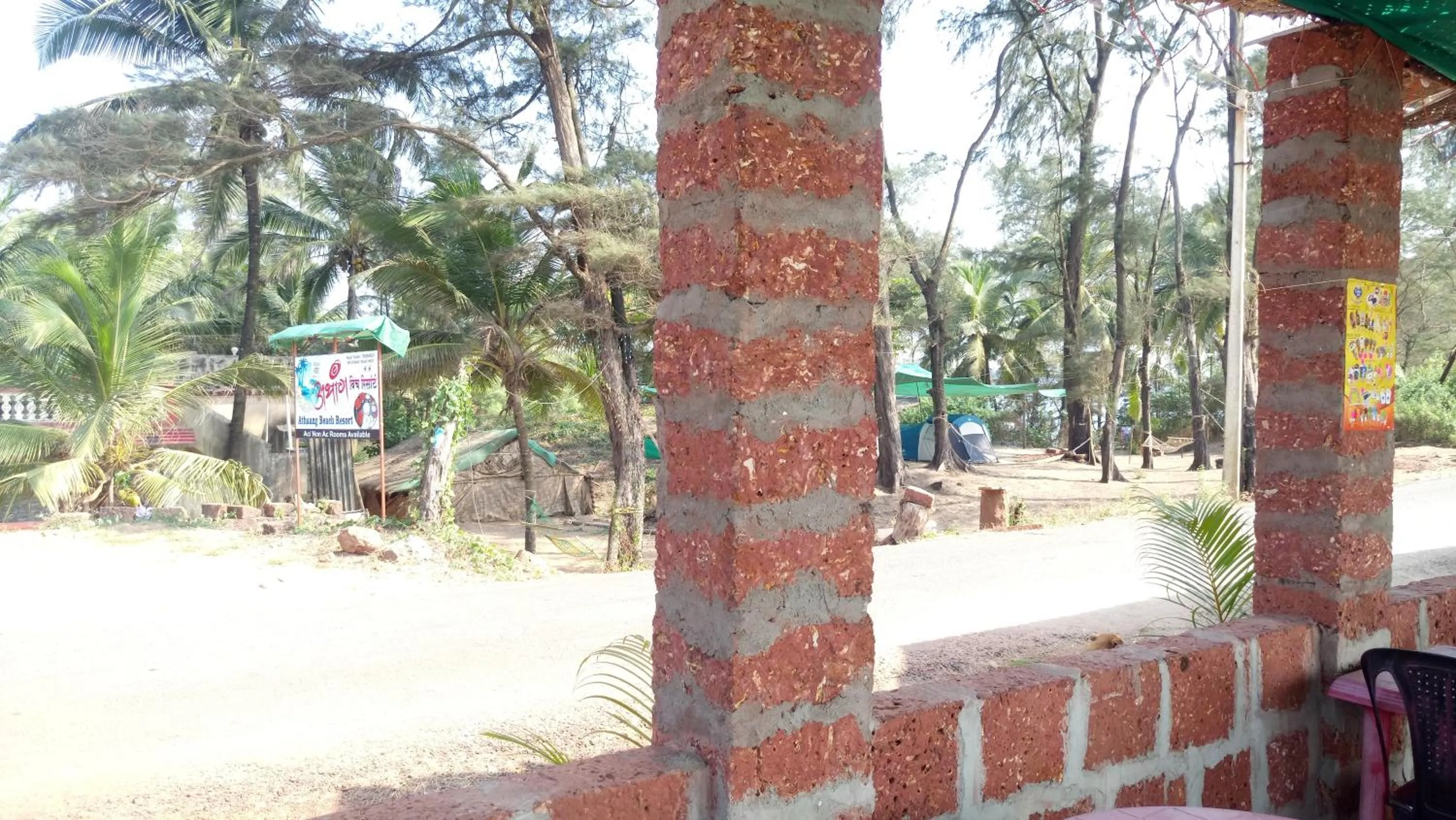 Restaurant/places to eat in Athaang Beach Resort