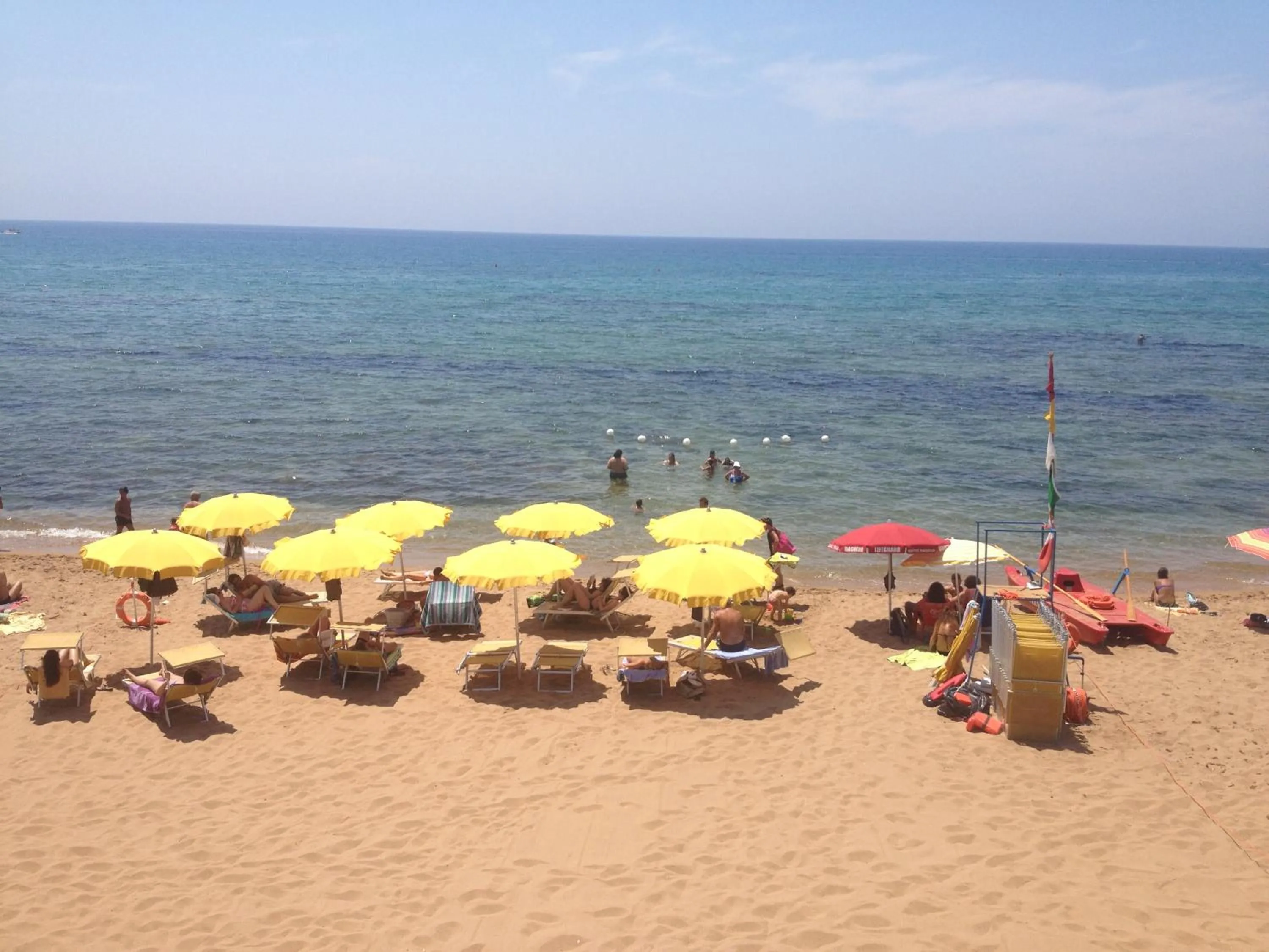 Beach in Hotel Miramare Garzia
