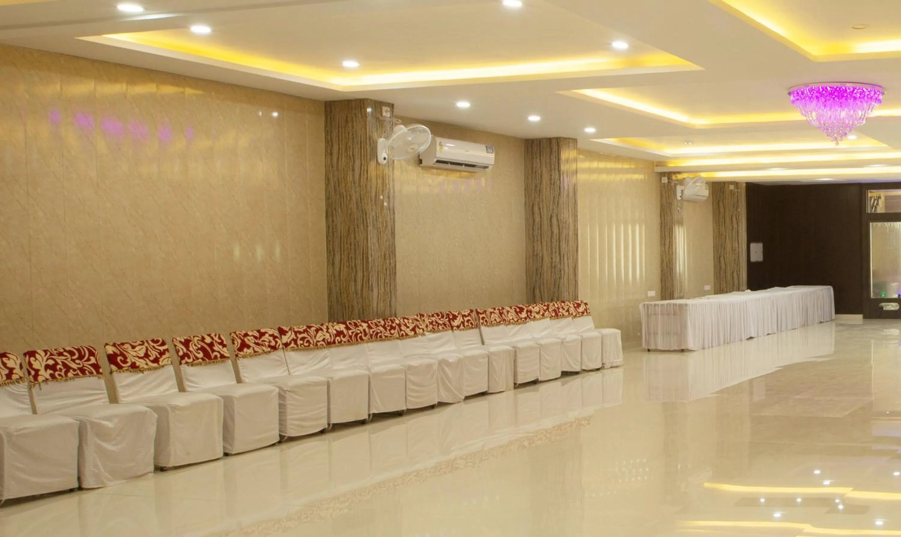 Meeting/conference room in Vibhav Grand