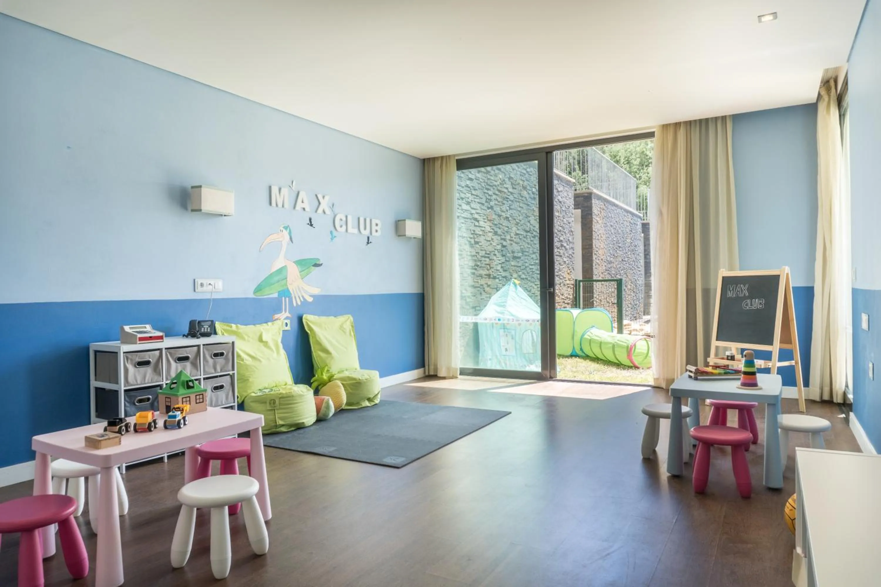 Children play ground in Monchique Resort & Spa