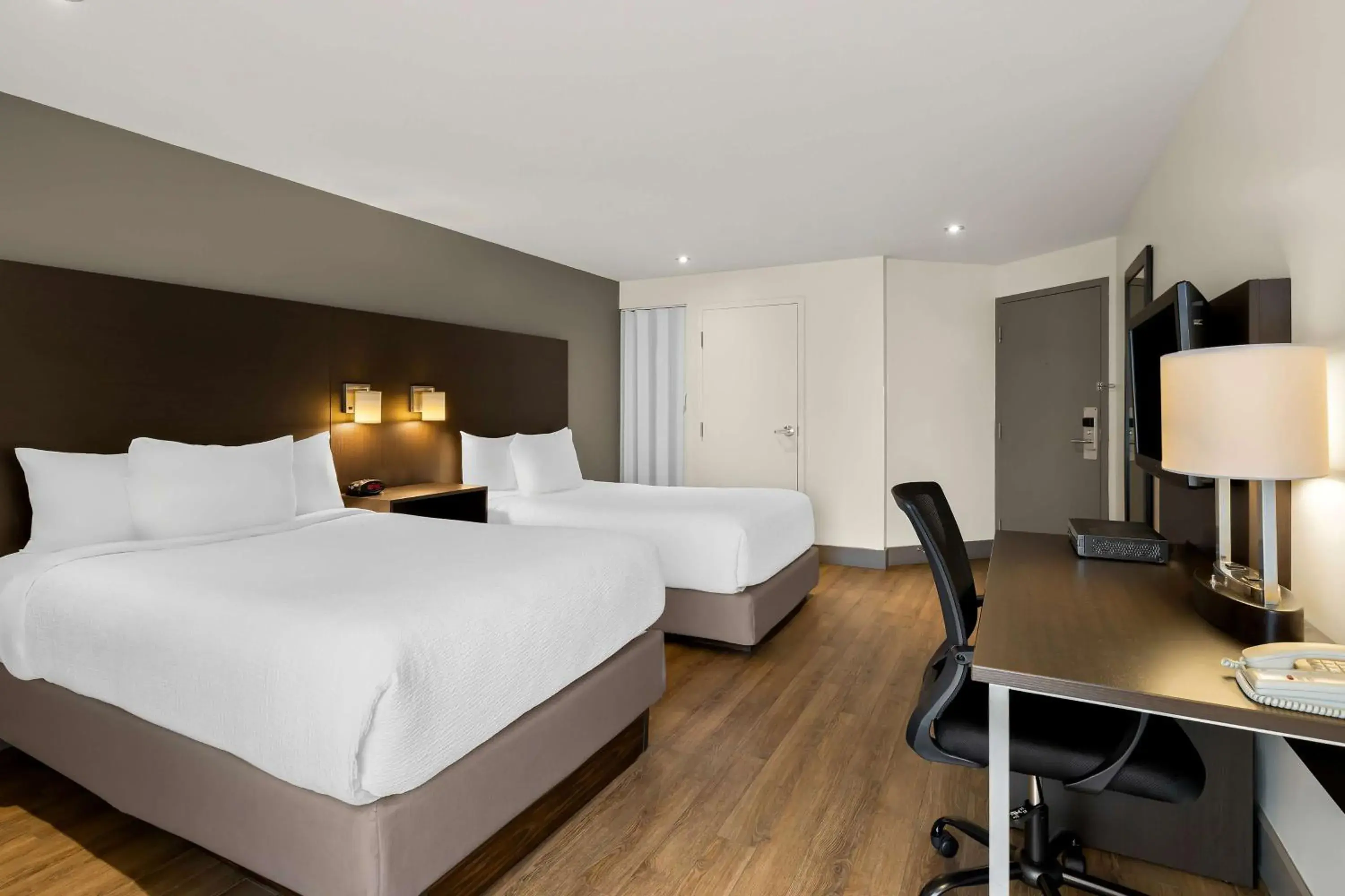 Bedroom, Bed in Best Western Hotel St. Jerome Bedroom, Bed in Best Western Hotel St. Jerome