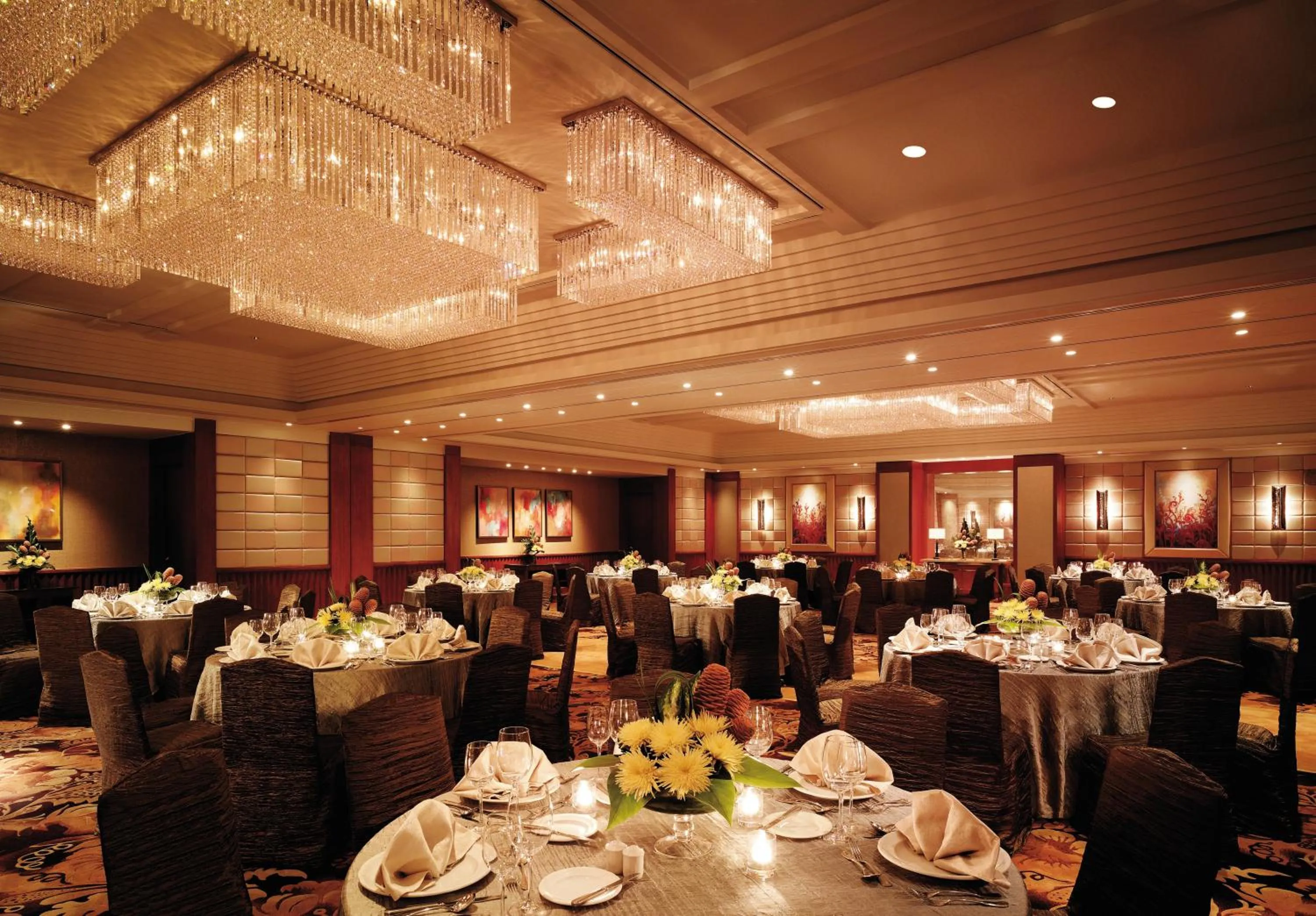 Banquet/Function facilities in Makati Shangri-La, Manila