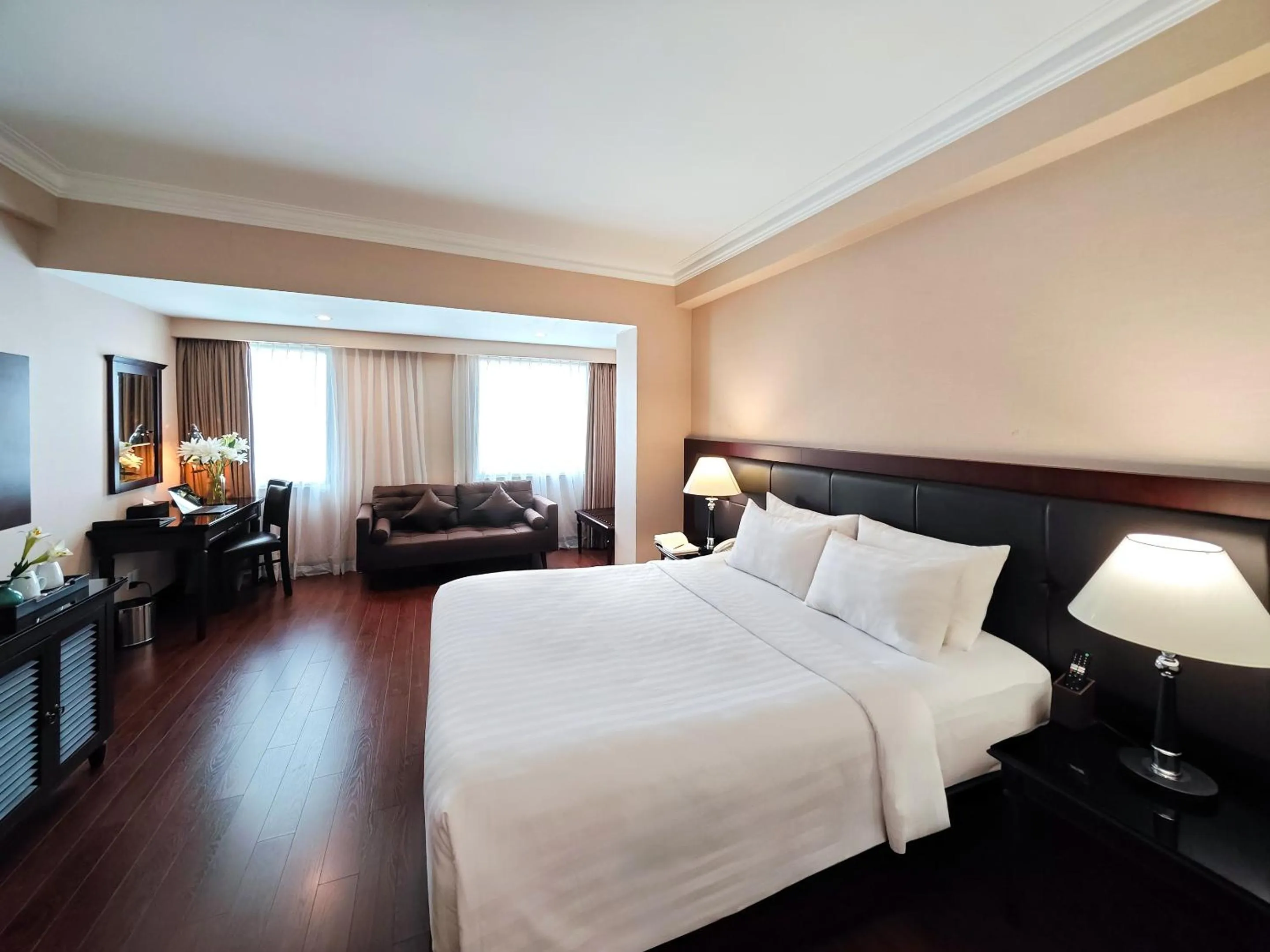 Bedroom, Bed in Nhat Ha 2 Hotel