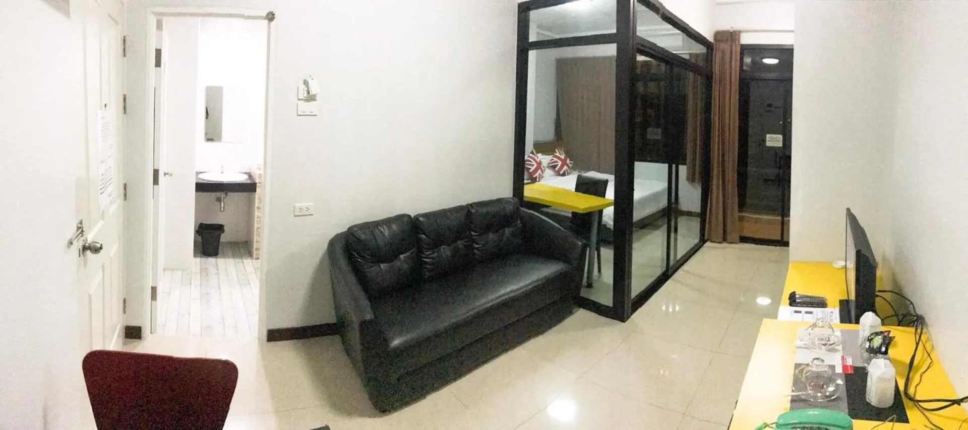 Photo of the whole room in The Icon service apartment