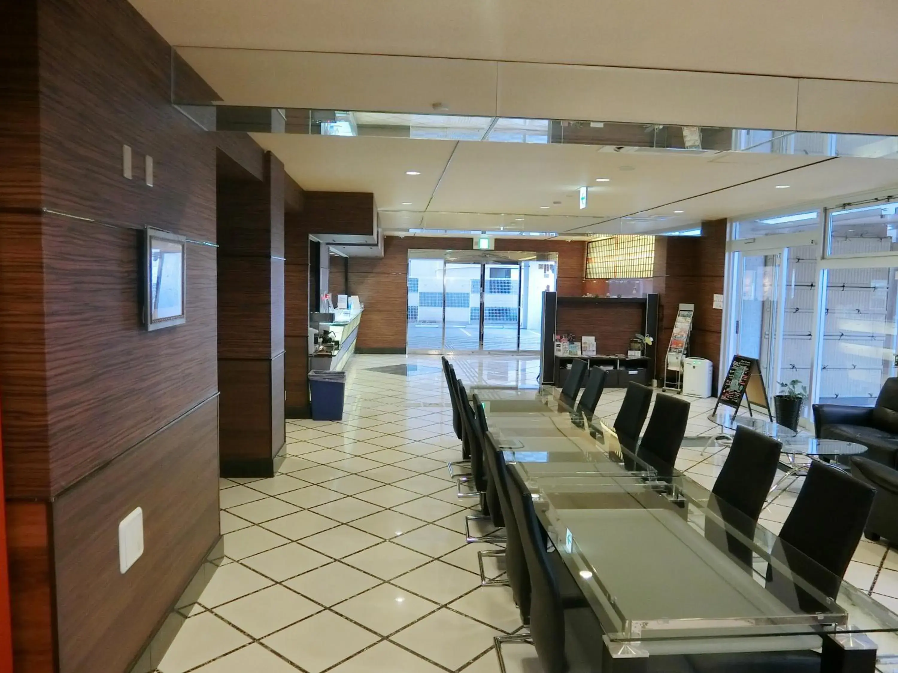 Lobby or reception in Hotel Chuo Oasis Lobby or reception in Hotel Chuo Oasis