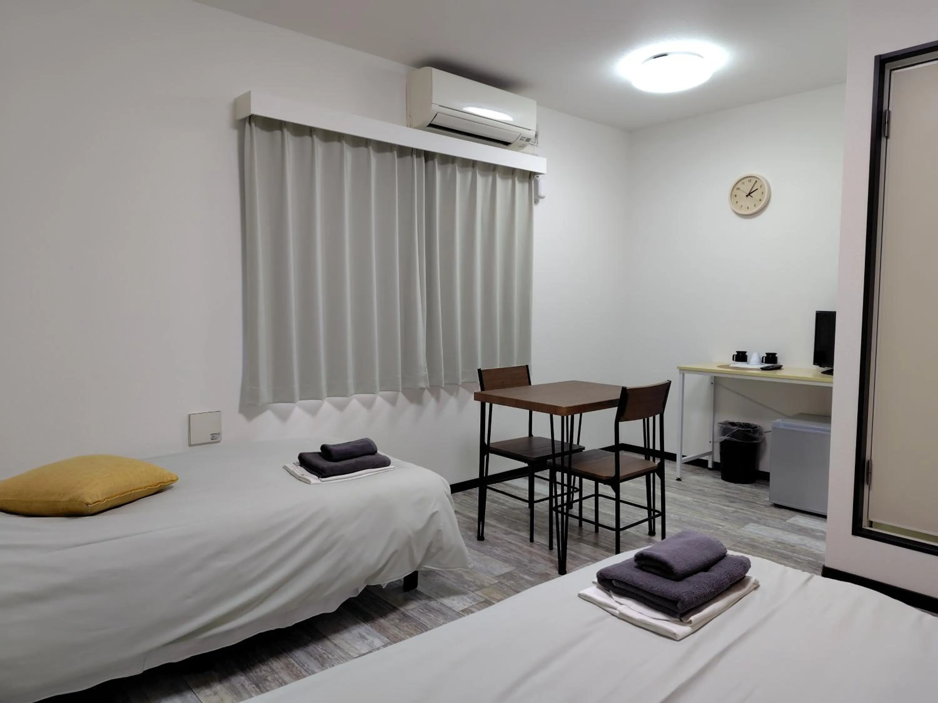 Bedroom, Bed in Hotel Chuo Oasis