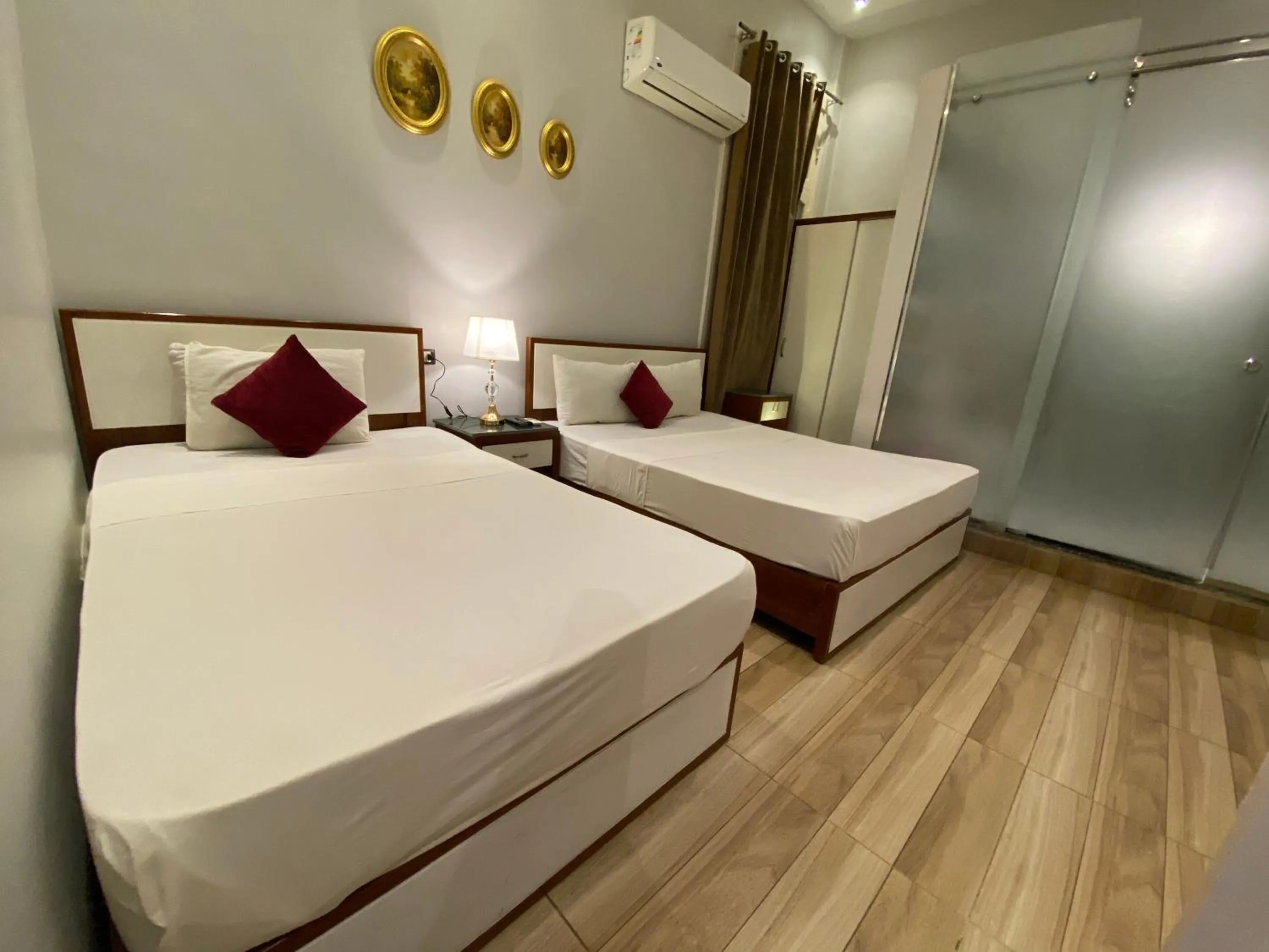 Photo of the whole room, Bed in Nour Hostel