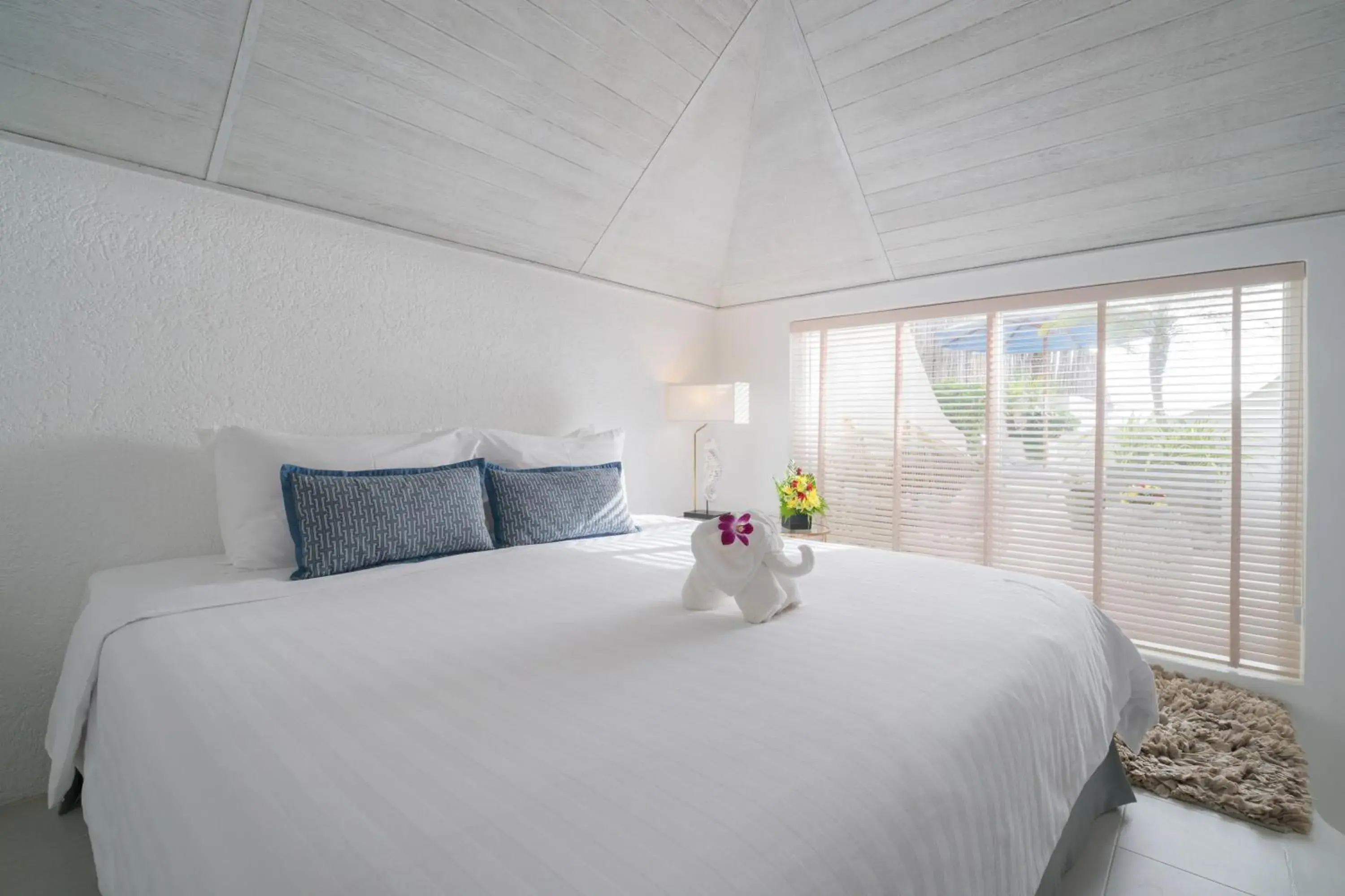 Bedroom, Bed in Ocean Breeze Resort Khaolak Bedroom, Bed in Ocean Breeze Resort Khaolak