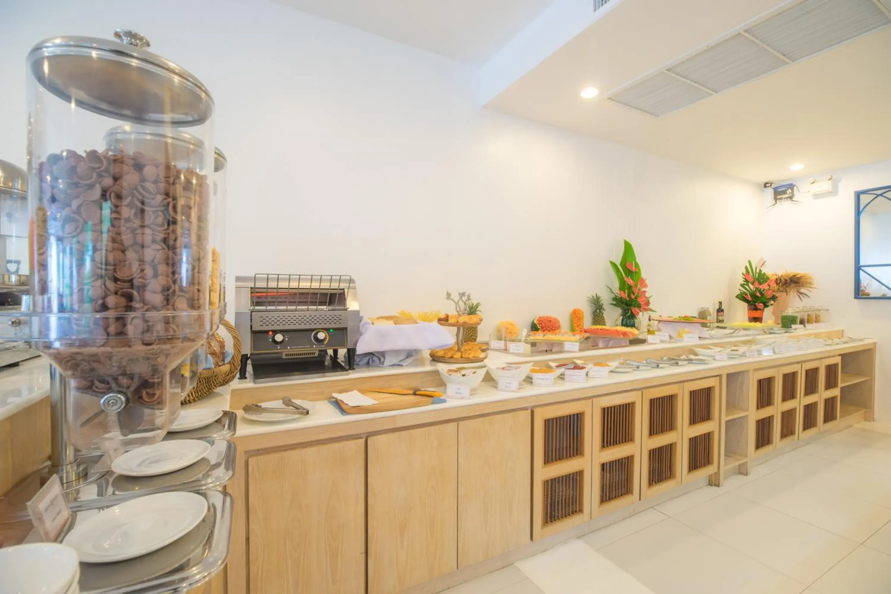 Buffet breakfast in Ocean Breeze Resort Khaolak Buffet breakfast in Ocean Breeze Resort Khaolak
