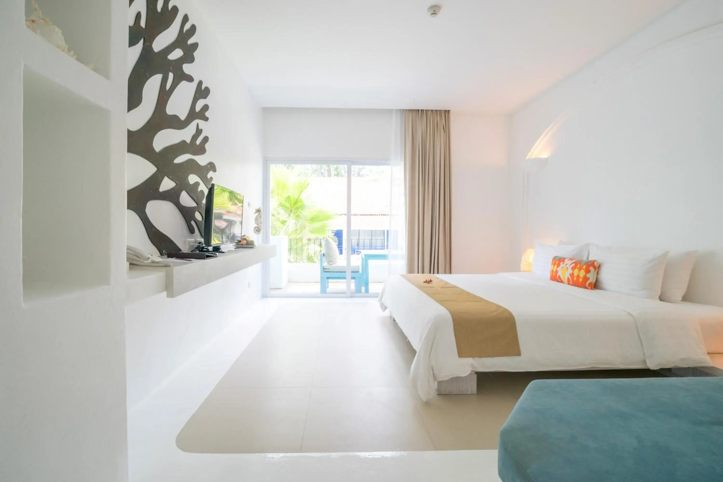 Property building, Bed in Ocean Breeze Resort Khaolak Property building, Bed in Ocean Breeze Resort Khaolak