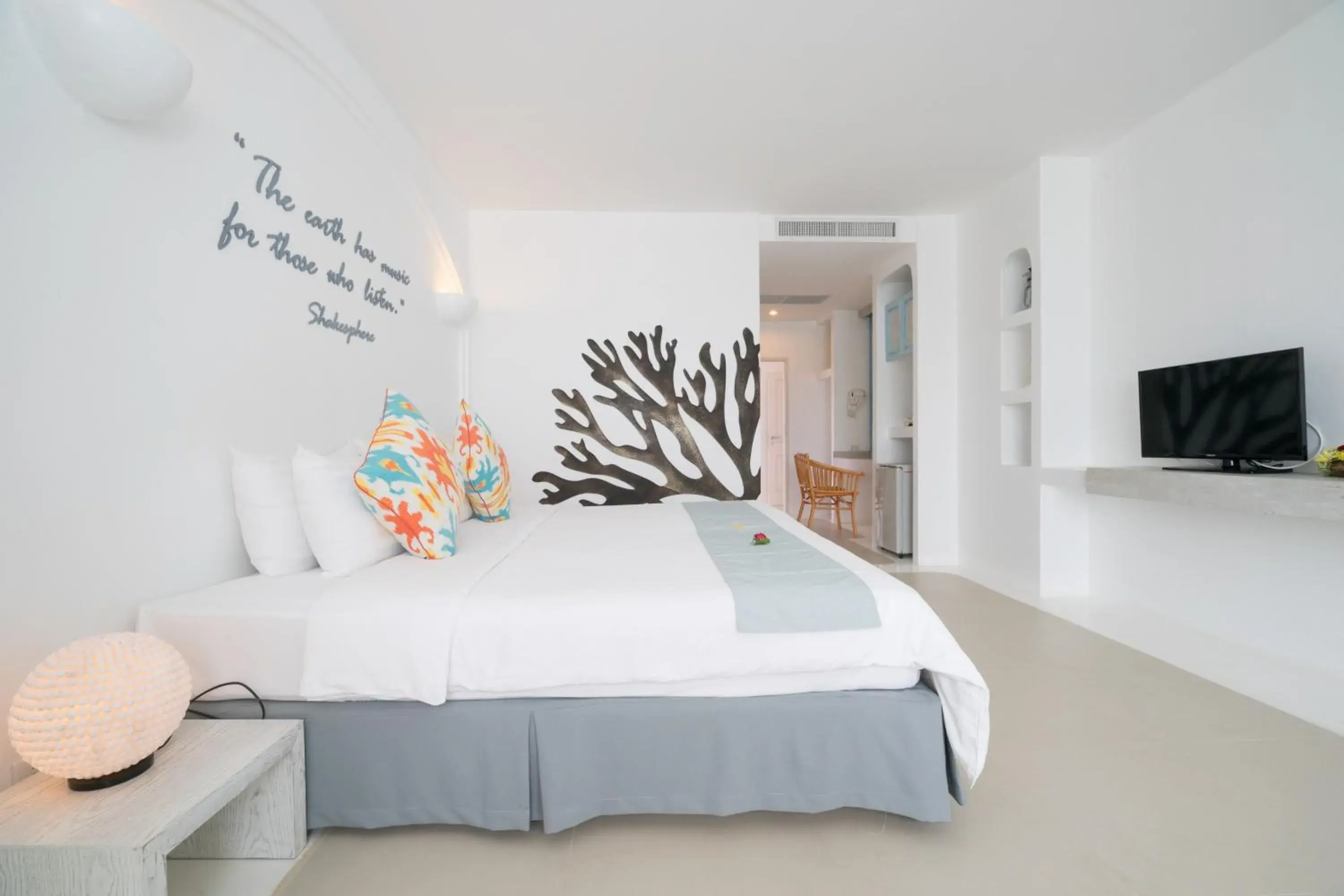 Property building, Bed in Ocean Breeze Resort Khaolak Property building, Bed in Ocean Breeze Resort Khaolak