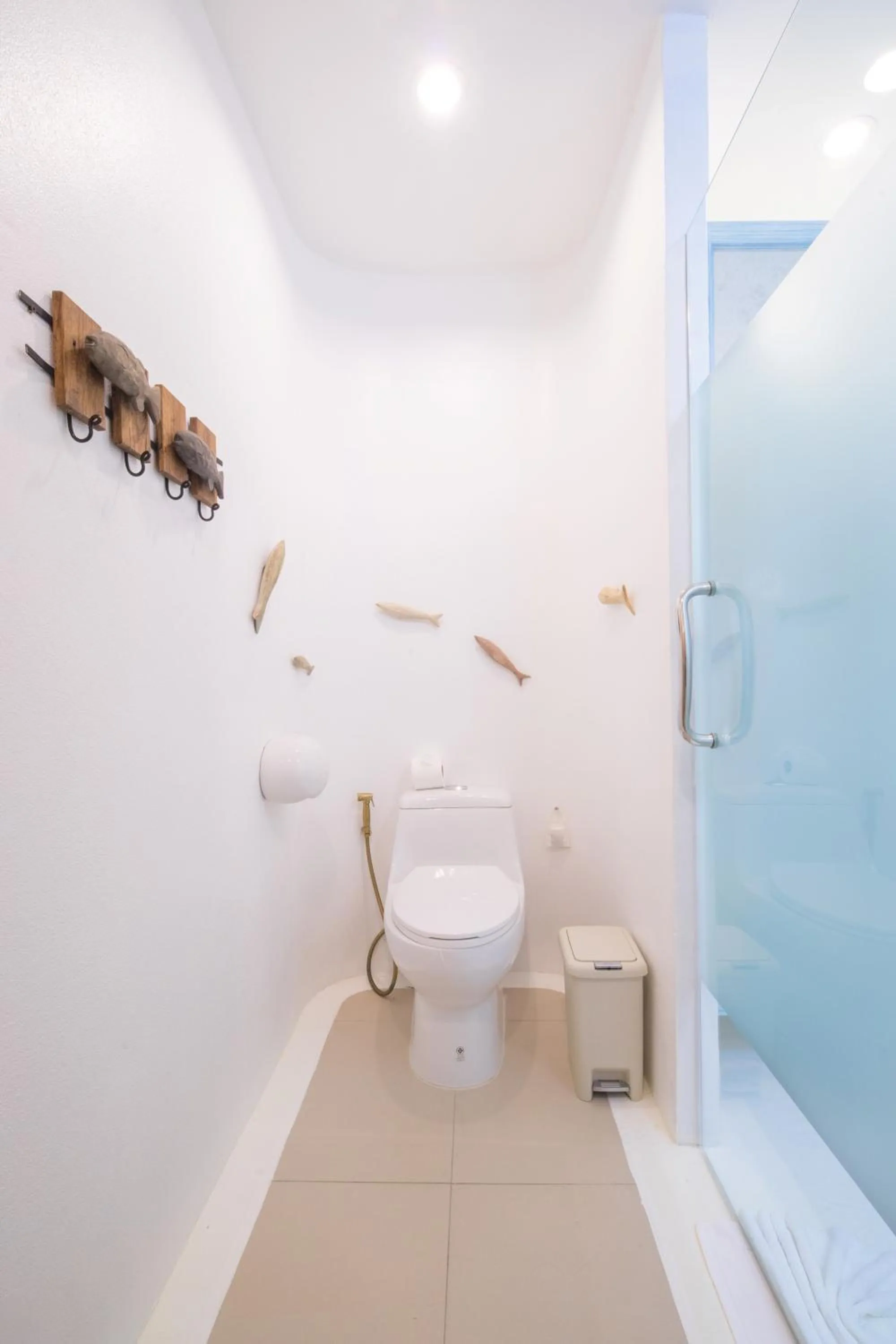 Toilet in Ocean Breeze Resort Khaolak