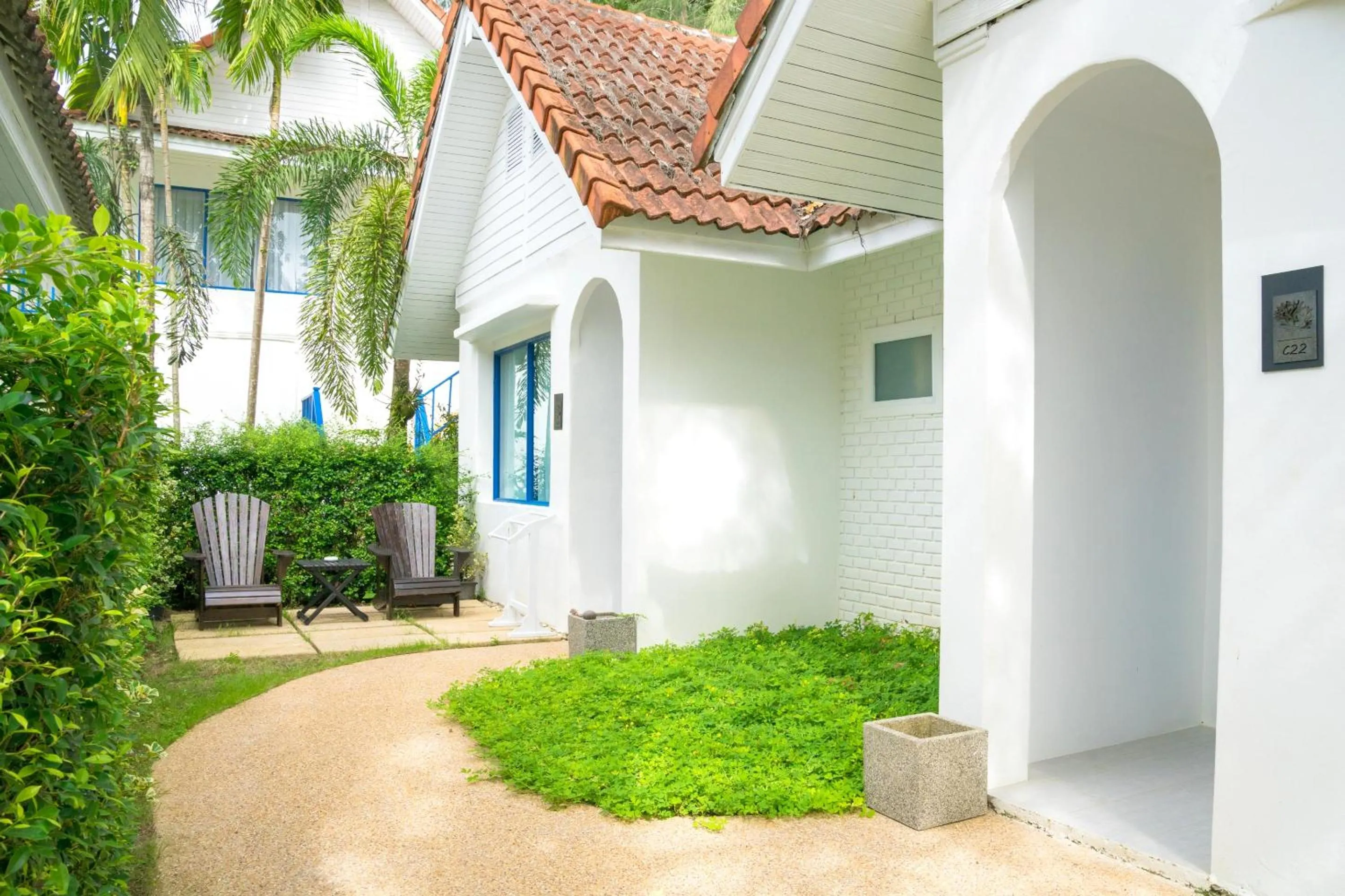 Garden in Ocean Breeze Resort Khaolak
