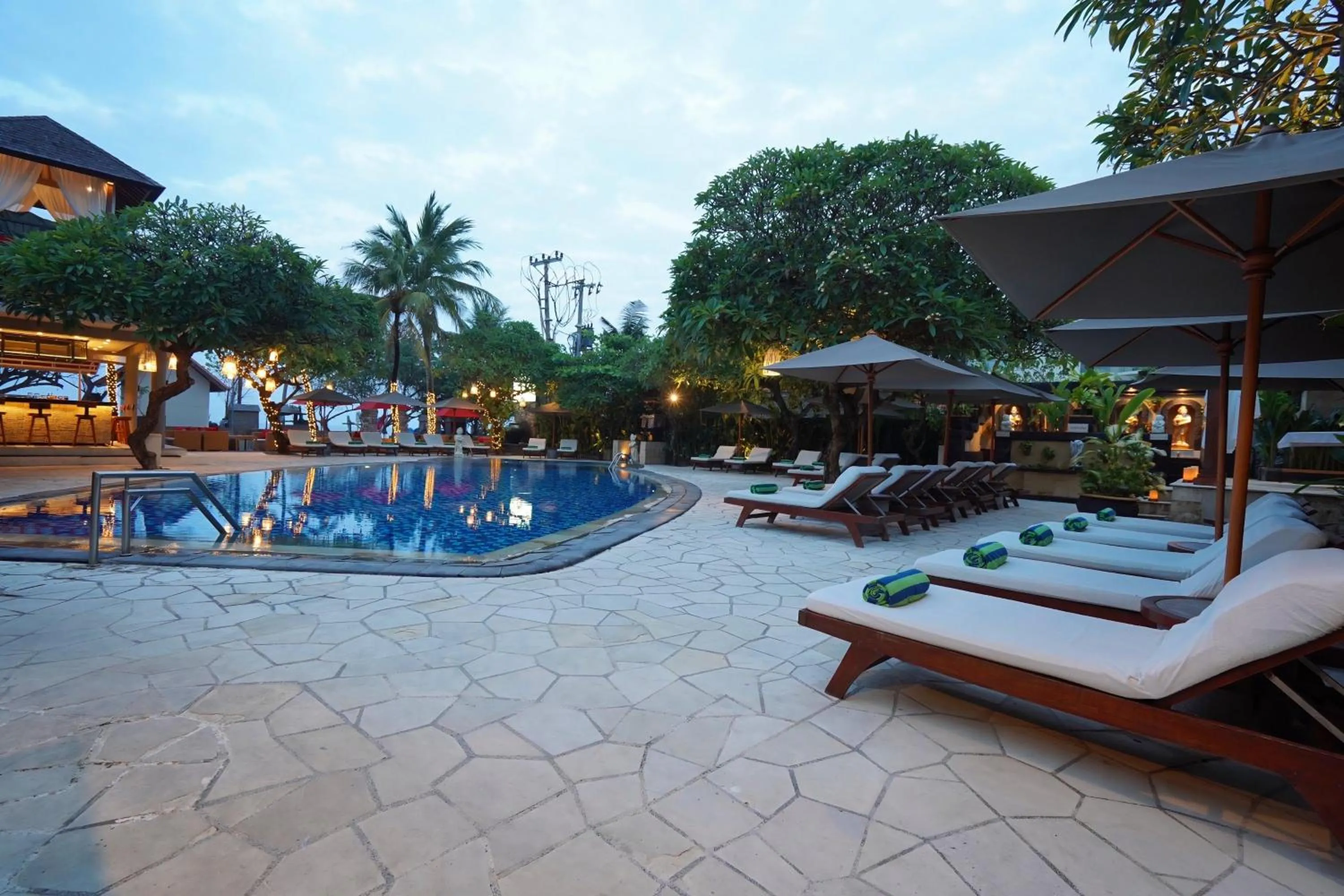 Pool view in Kuta Seaview Beach Resort