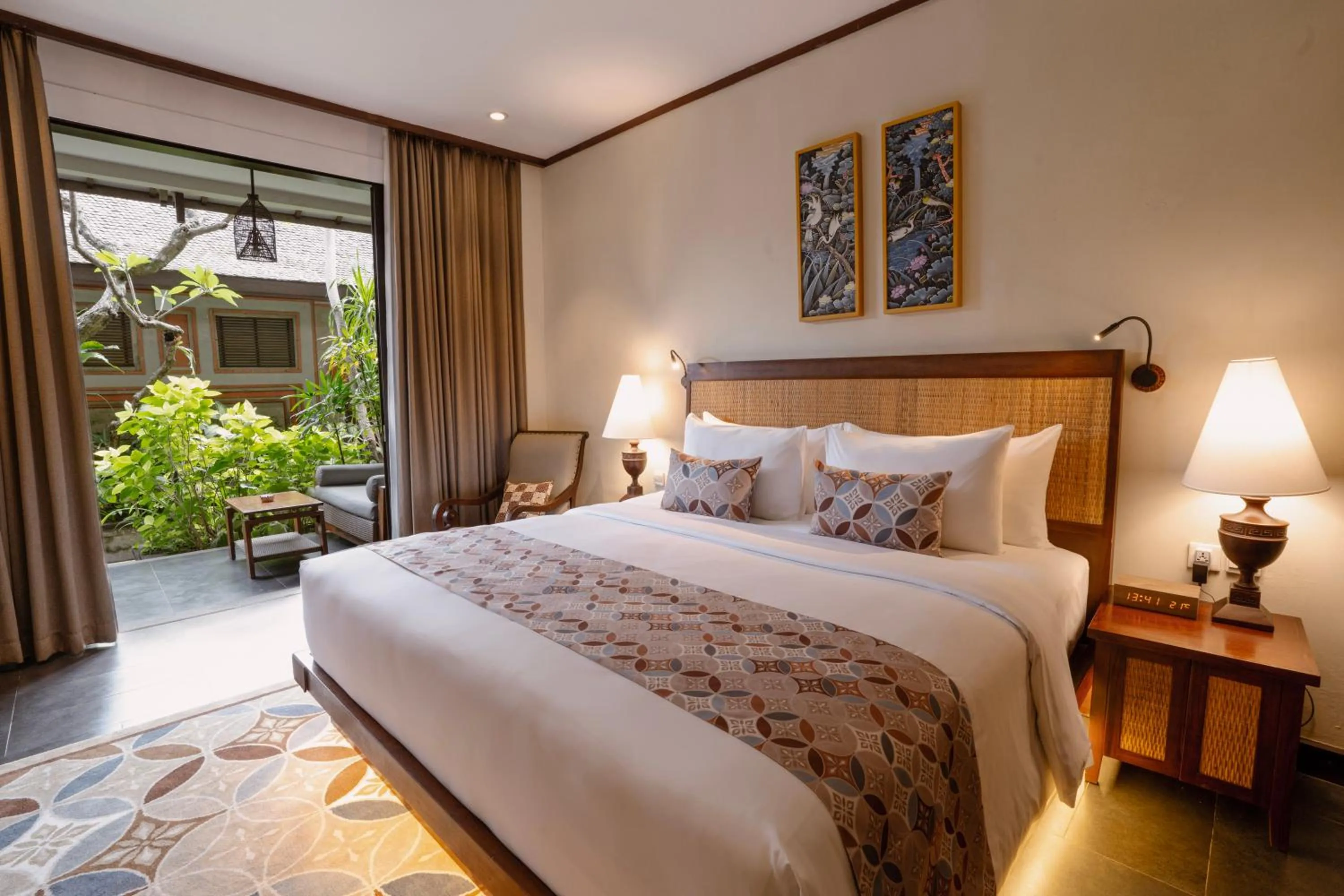 Bedroom, Bed in Kuta Seaview Beach Resort