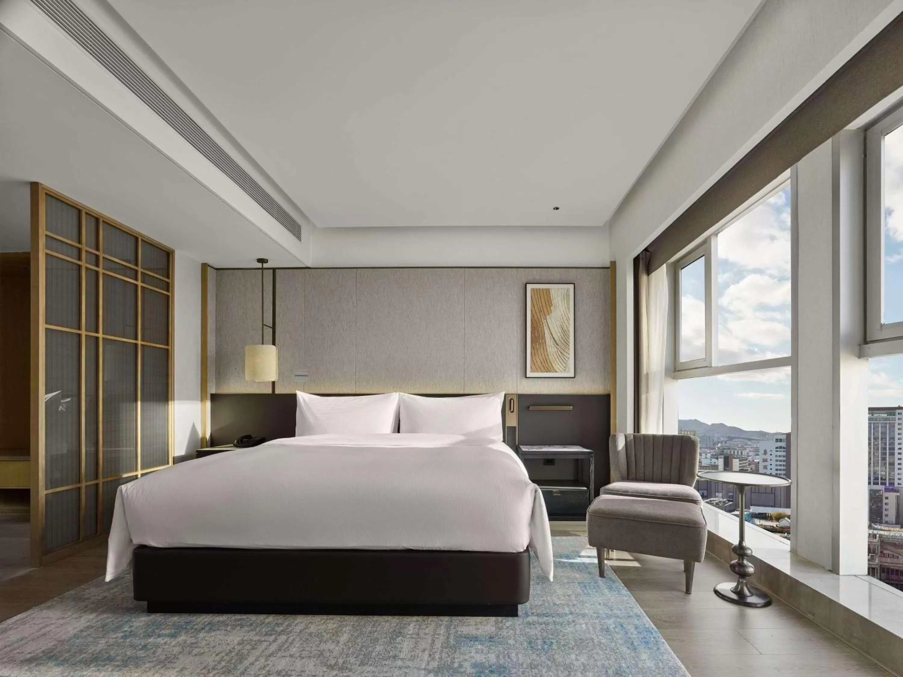 Bed in DoubleTree by Hilton Weihai