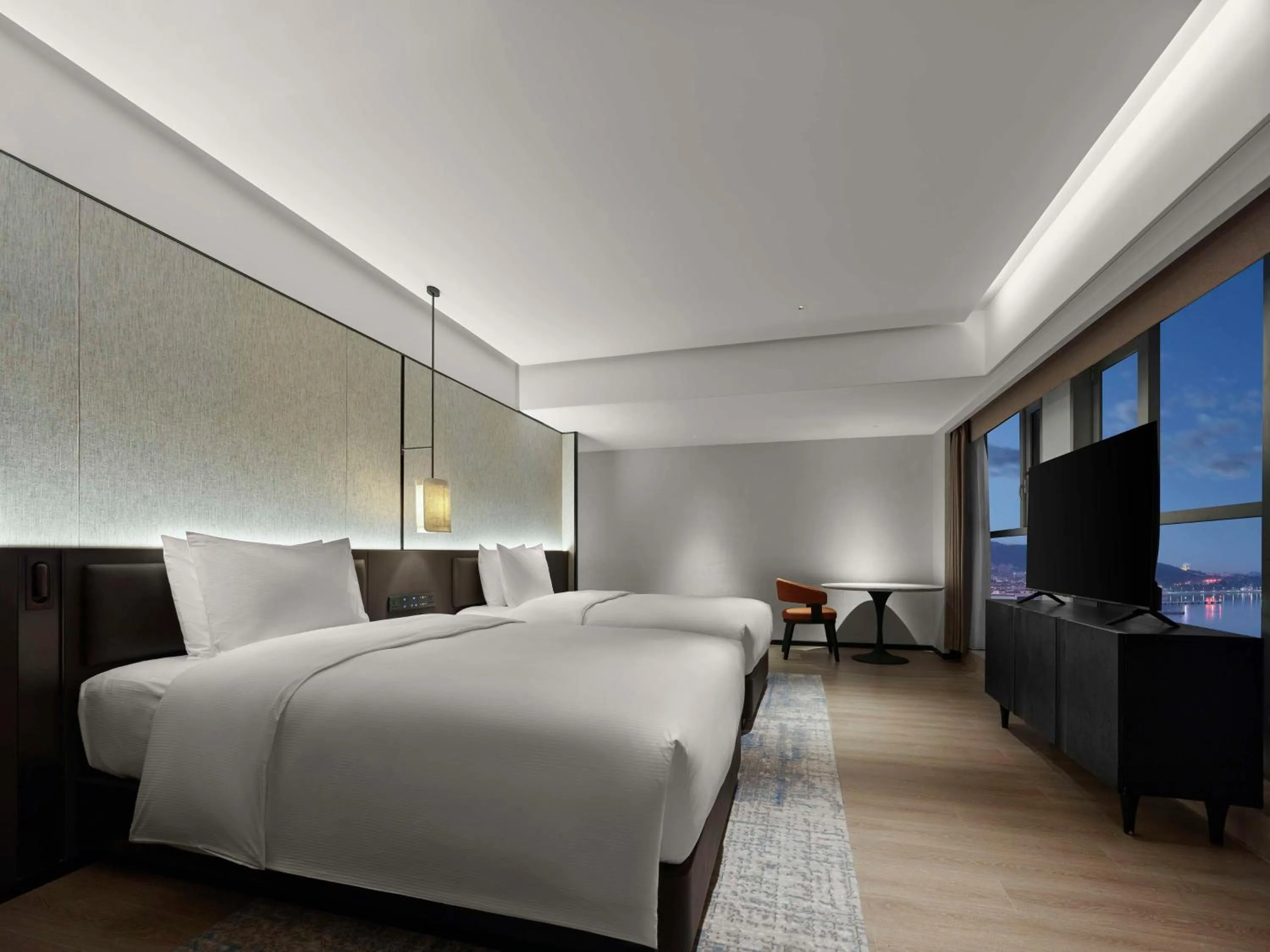 Bed in DoubleTree by Hilton Weihai