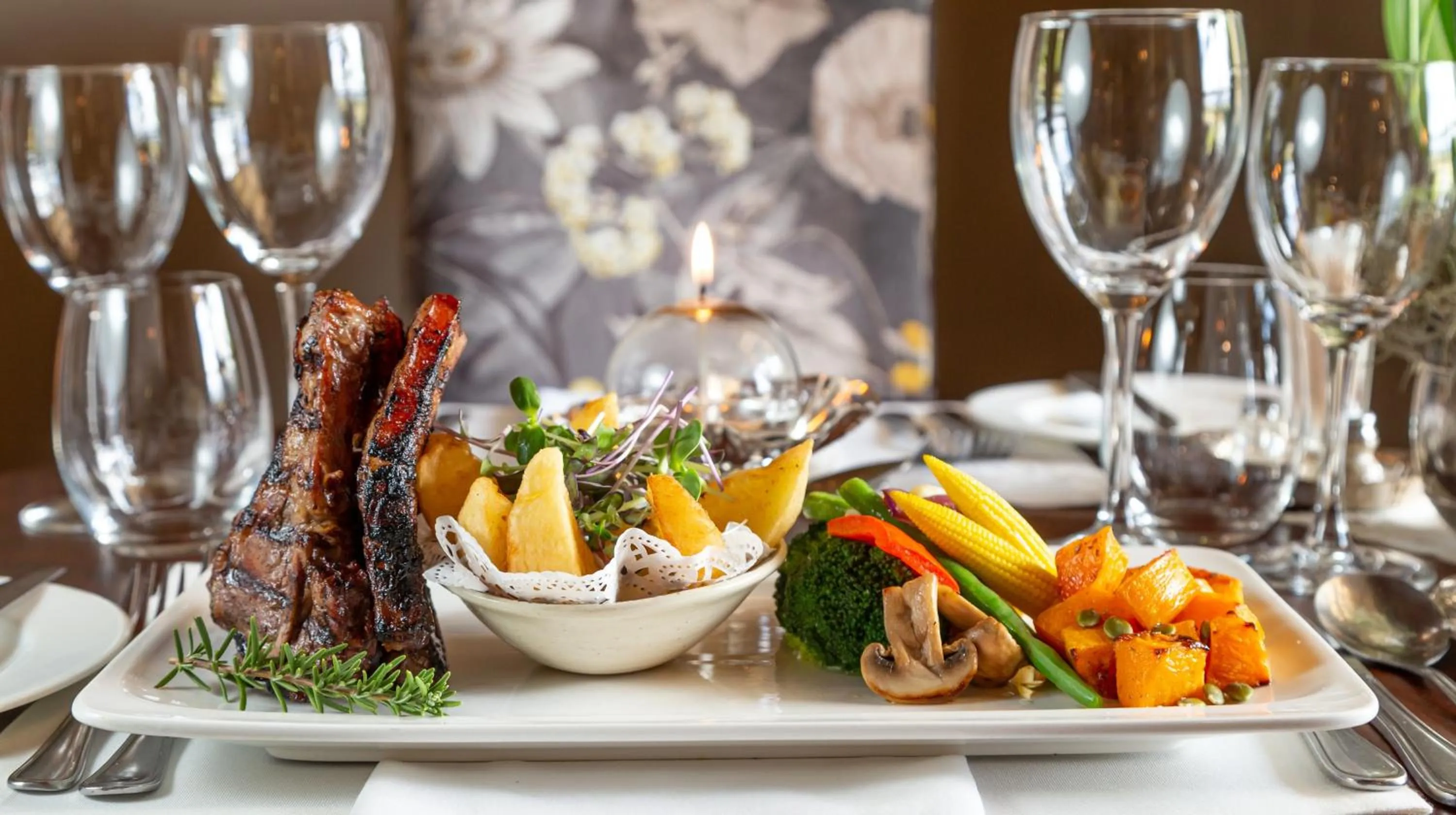 Restaurant/places to eat in La Plume Boutique Hotel & Spa