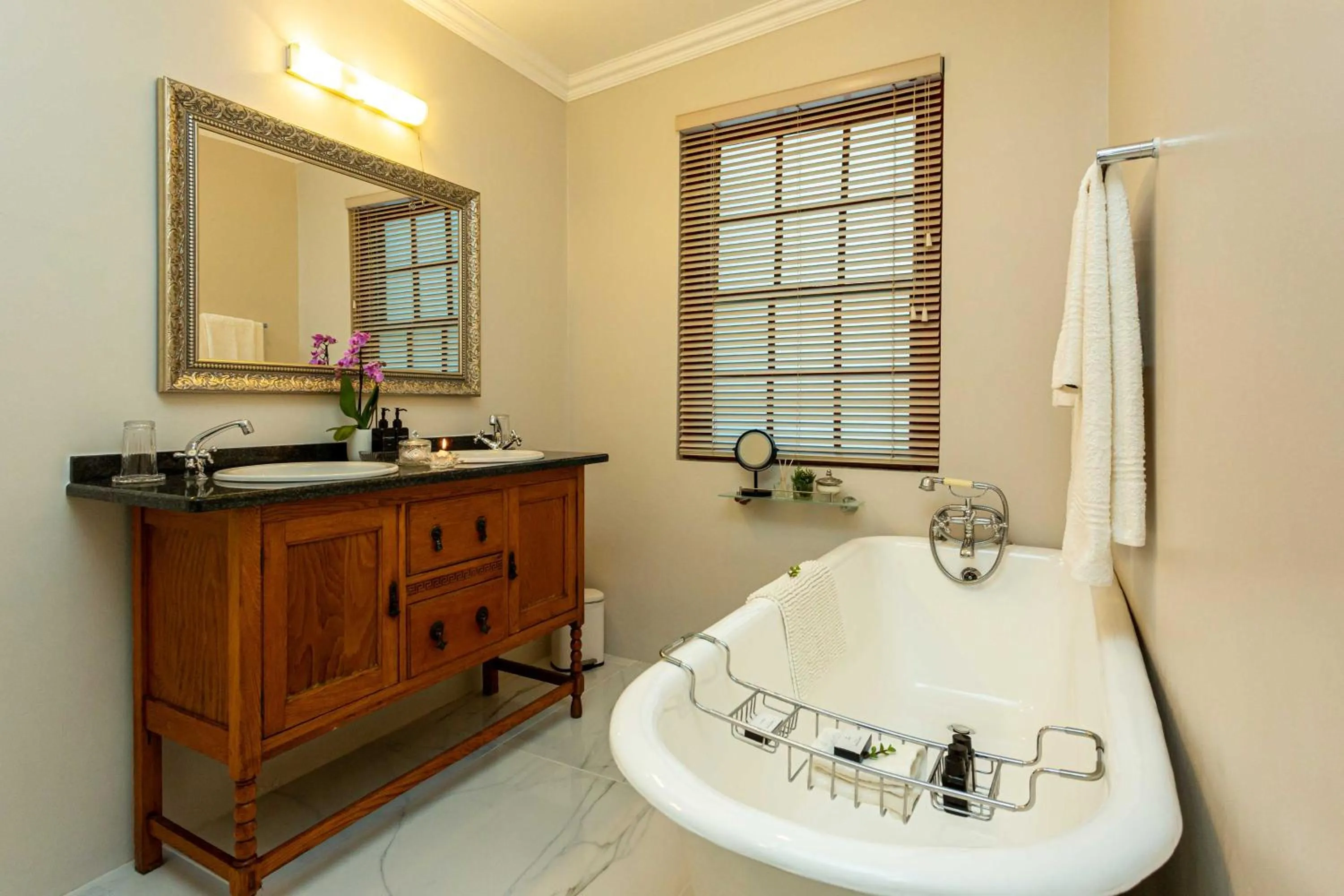 Bathroom in La Plume Boutique Hotel & Spa