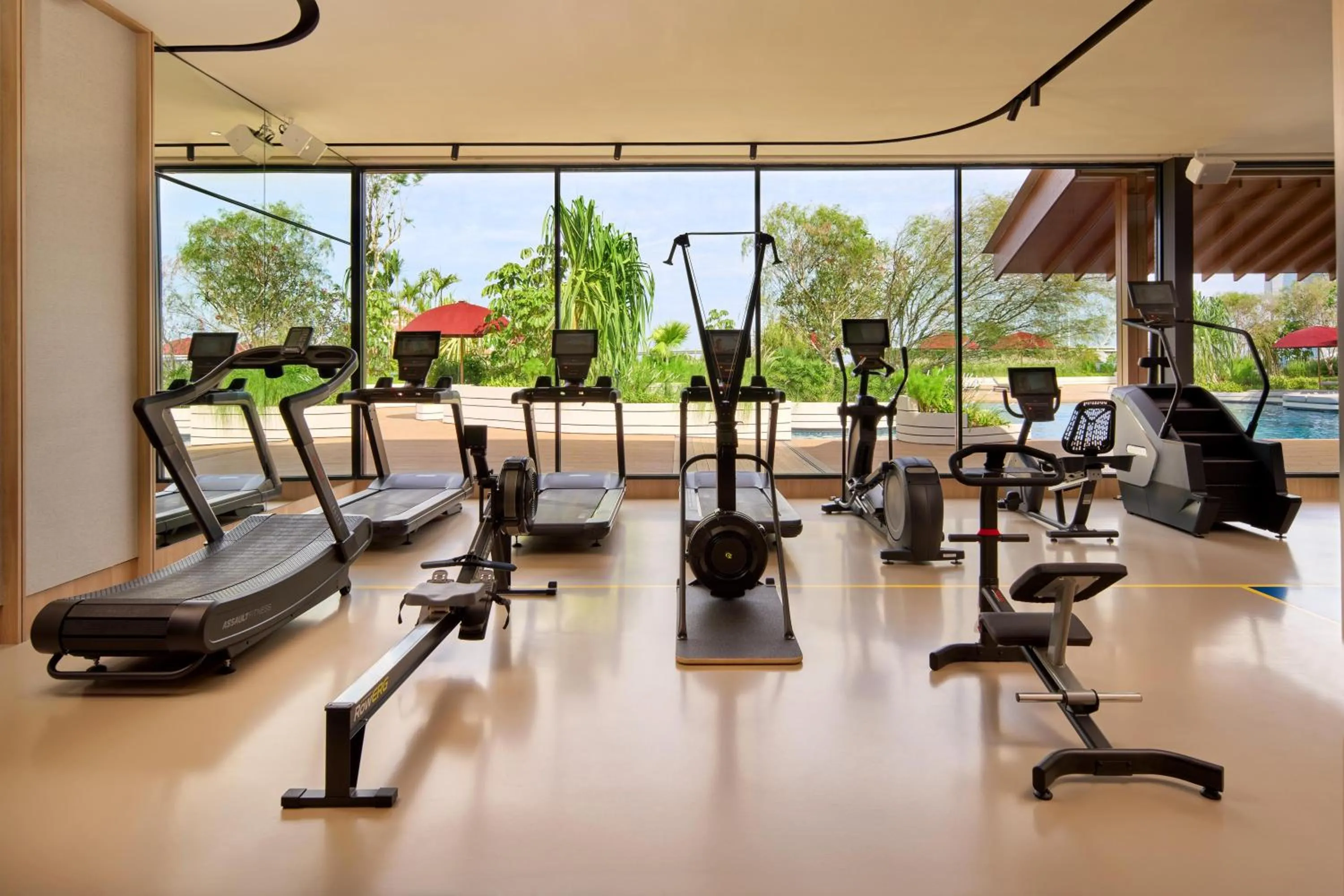 Fitness centre/facilities in PARKROYAL Serviced Suites Singapore