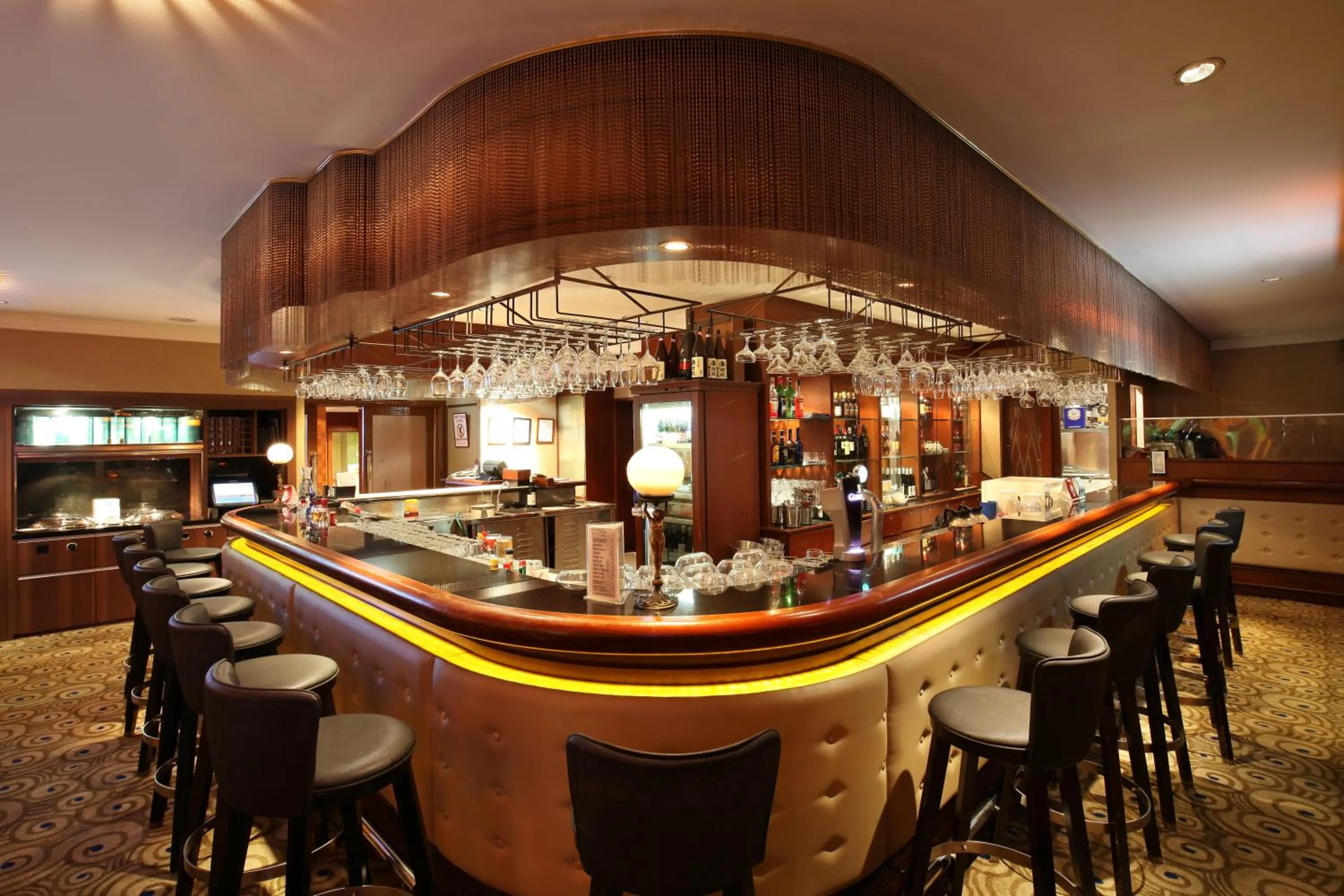 Lounge or bar in PARKROYAL Serviced Suites Singapore