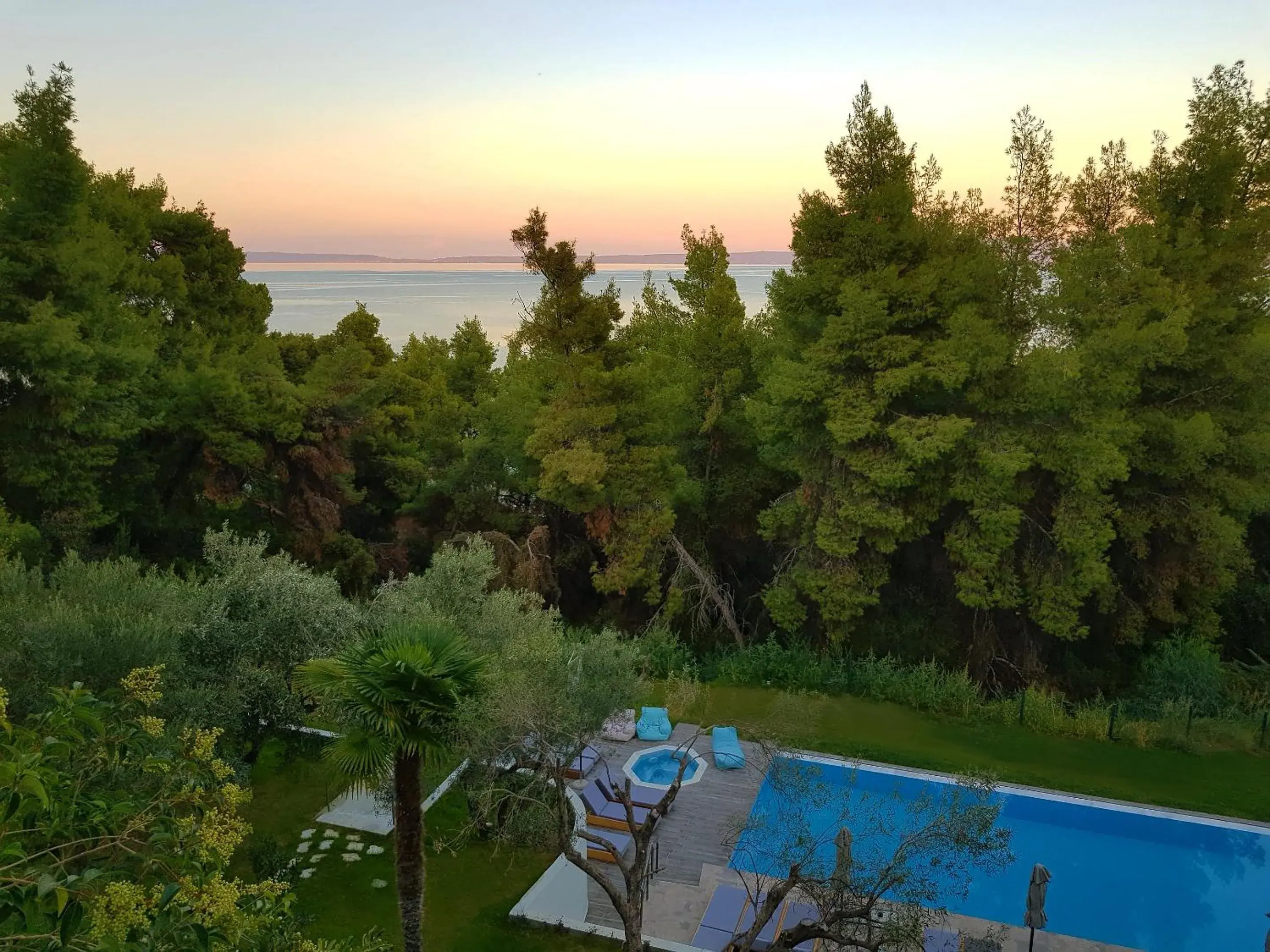 Deluxe Double Room with Balcony and Sea View in Avatel Eco Lodge Deluxe Double Room with Balcony and Sea View in Avatel Eco Lodge