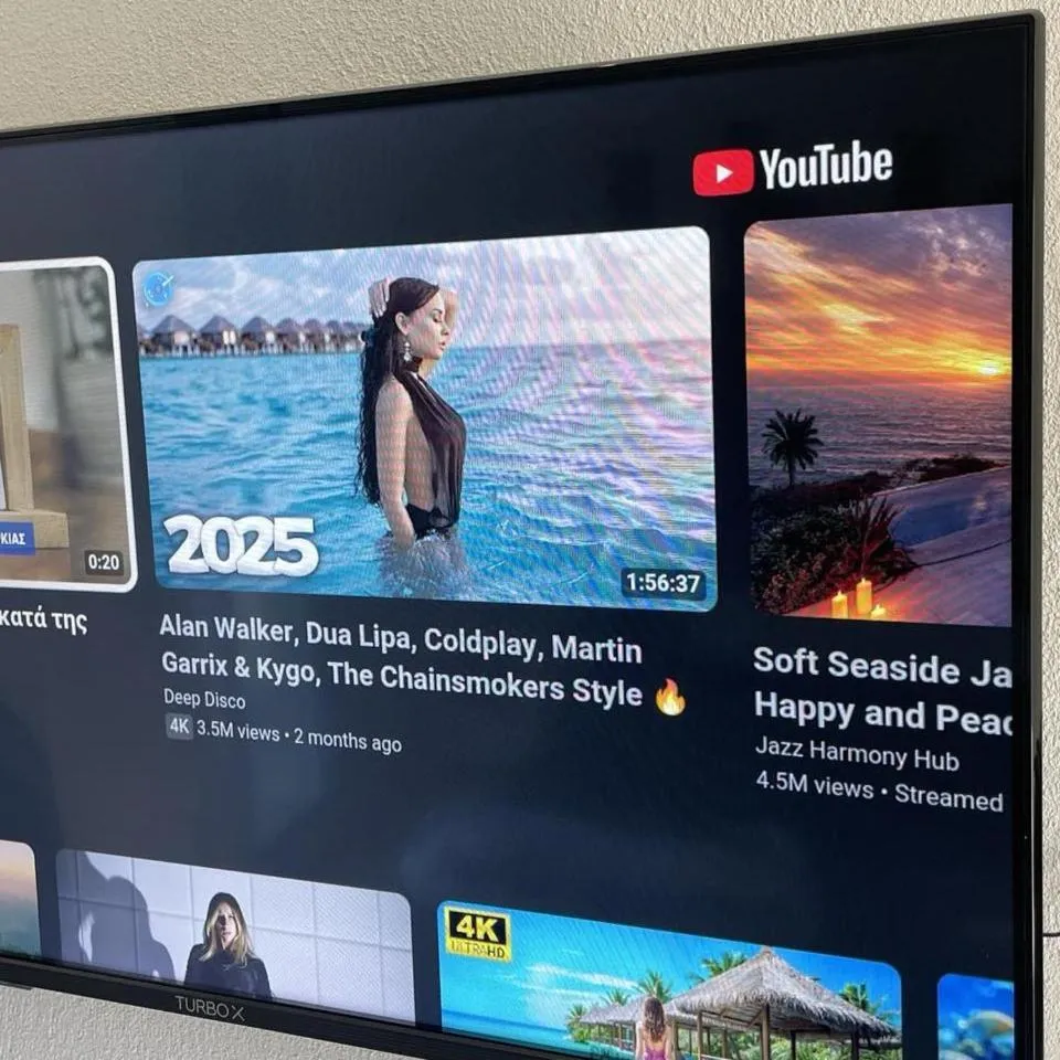 TV and multimedia in Avatel Eco Lodge