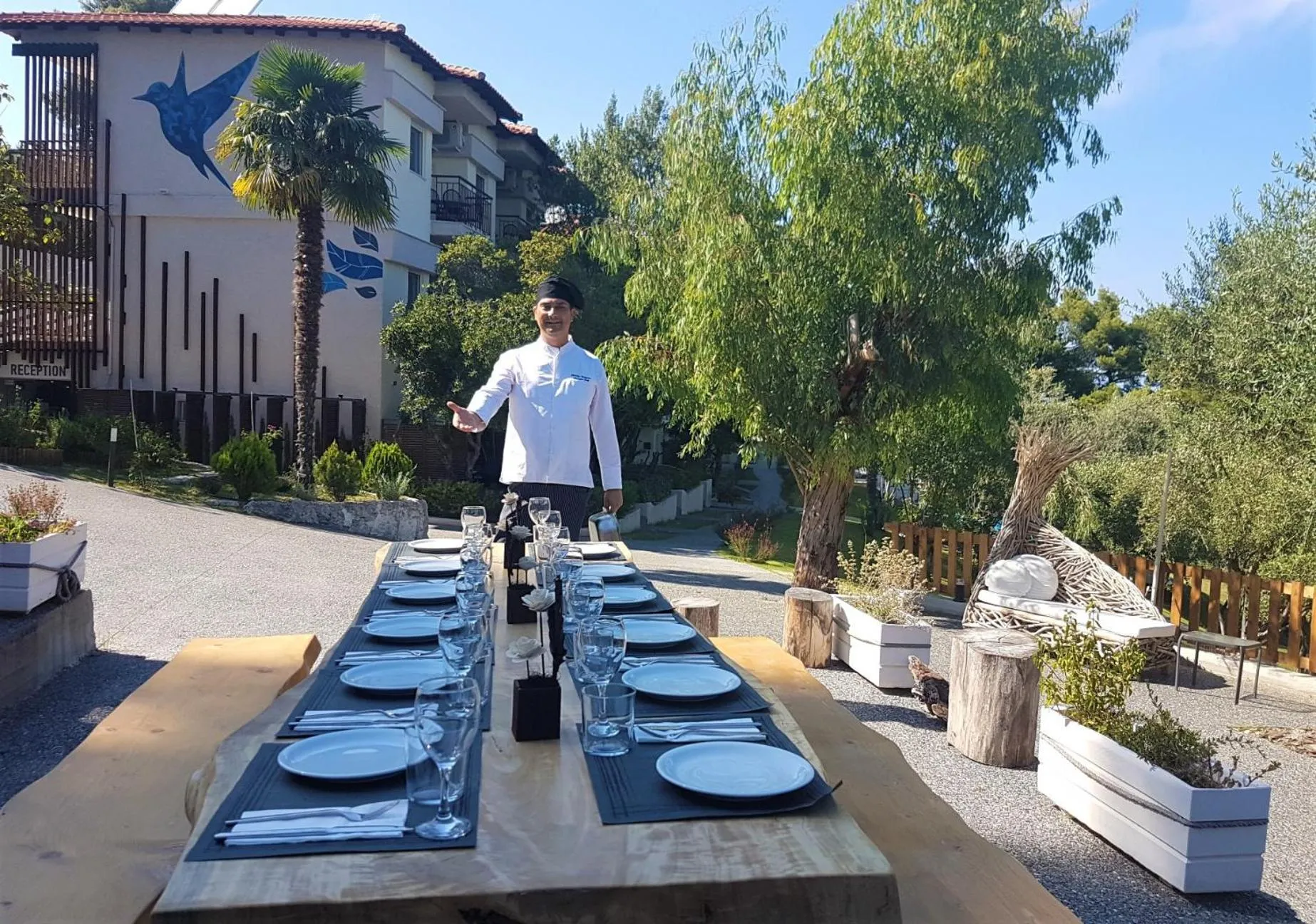 Restaurant/places to eat in Avatel Eco Lodge