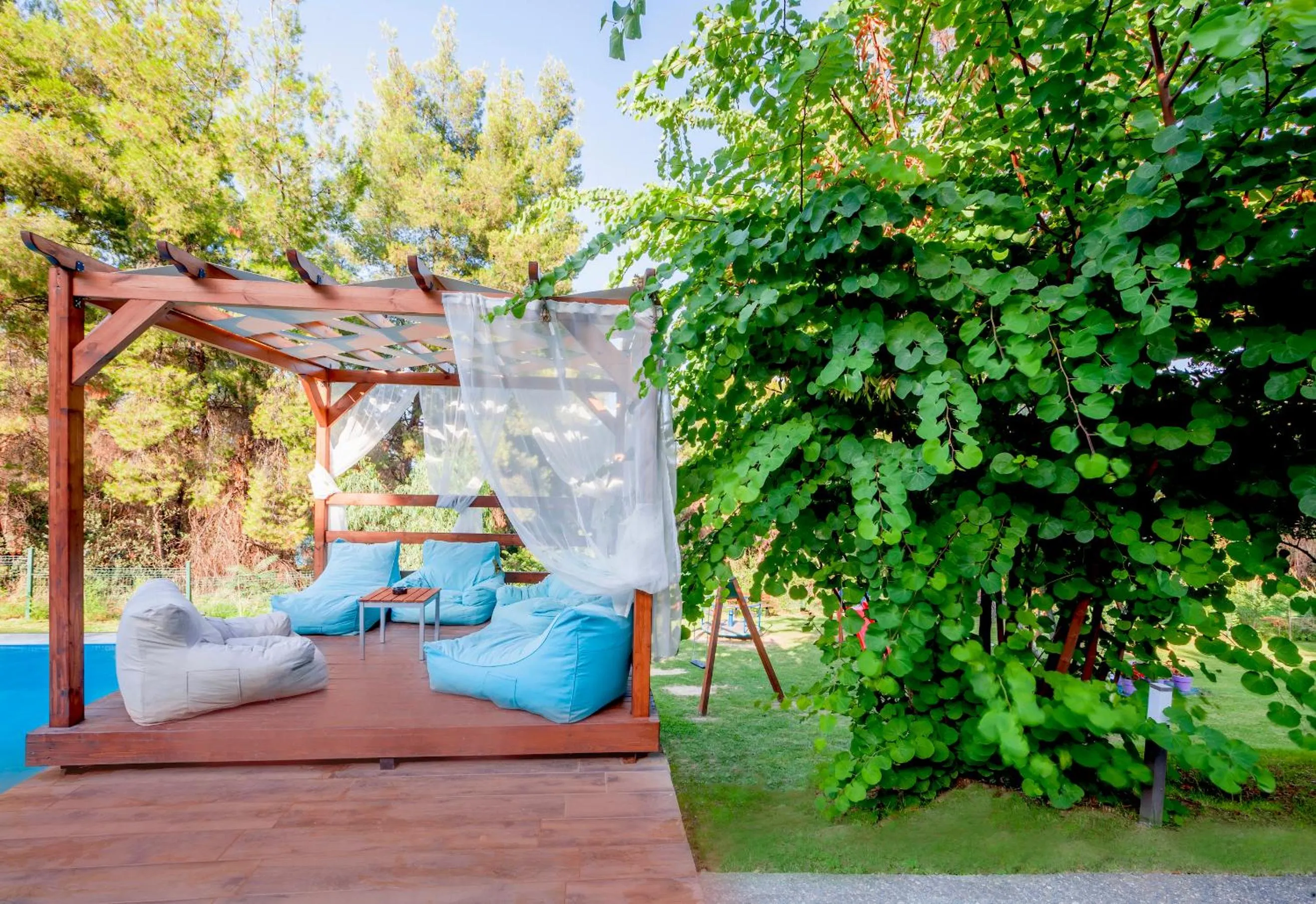 Garden in Avatel Eco Lodge