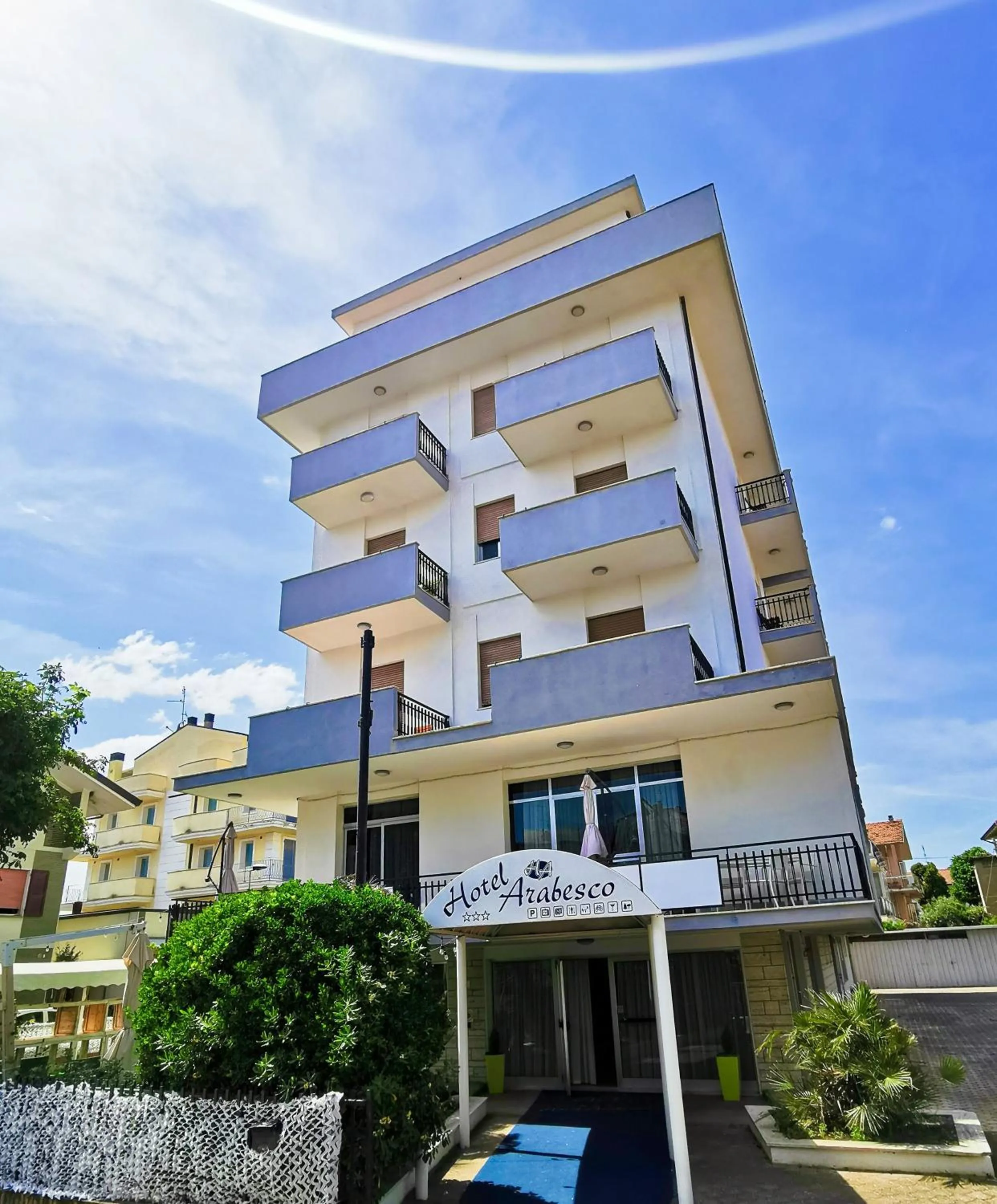 Property building in Hotel Arabesco