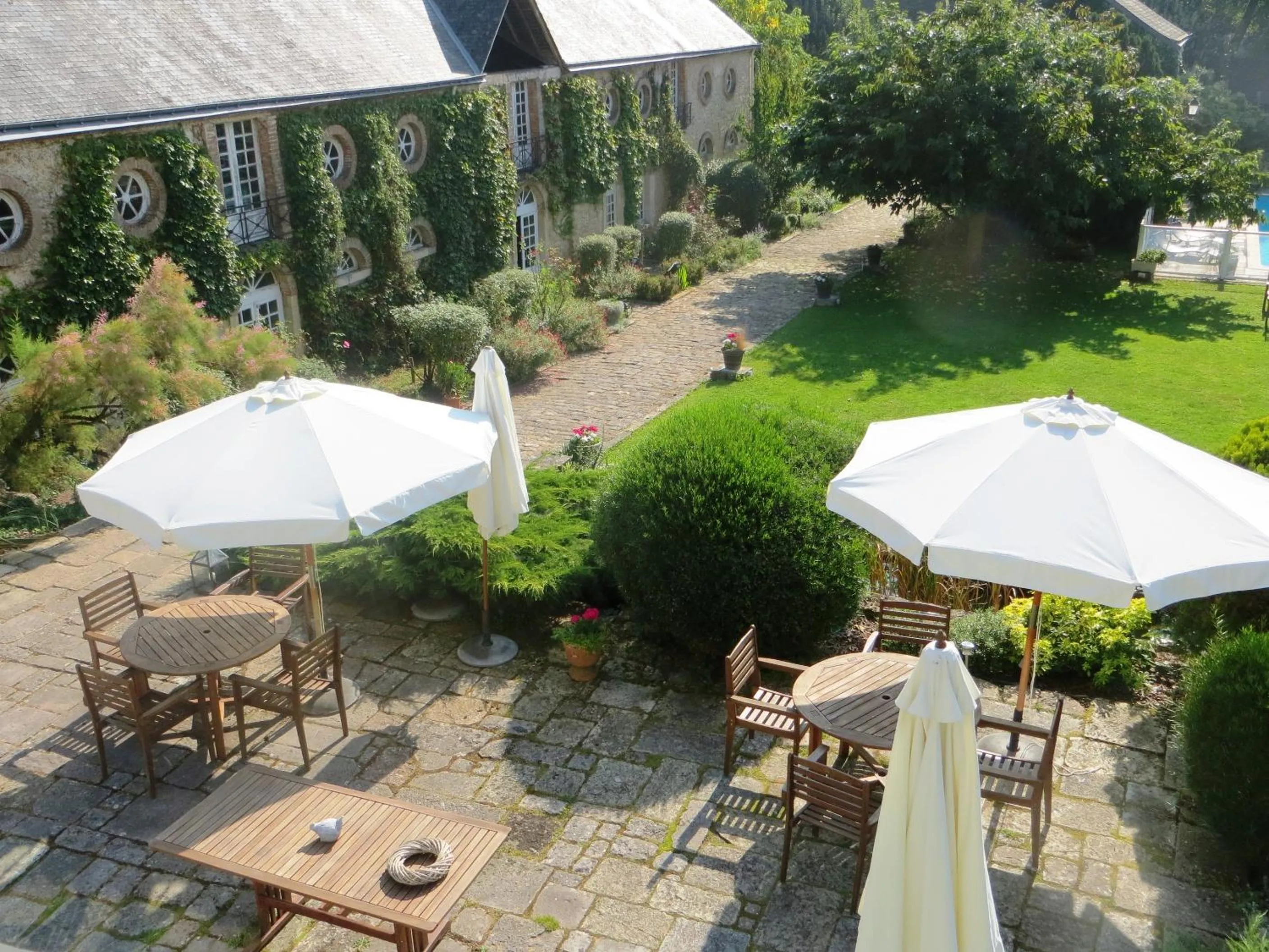 Restaurant/places to eat in Hôtel-Restaurant Ricordeau