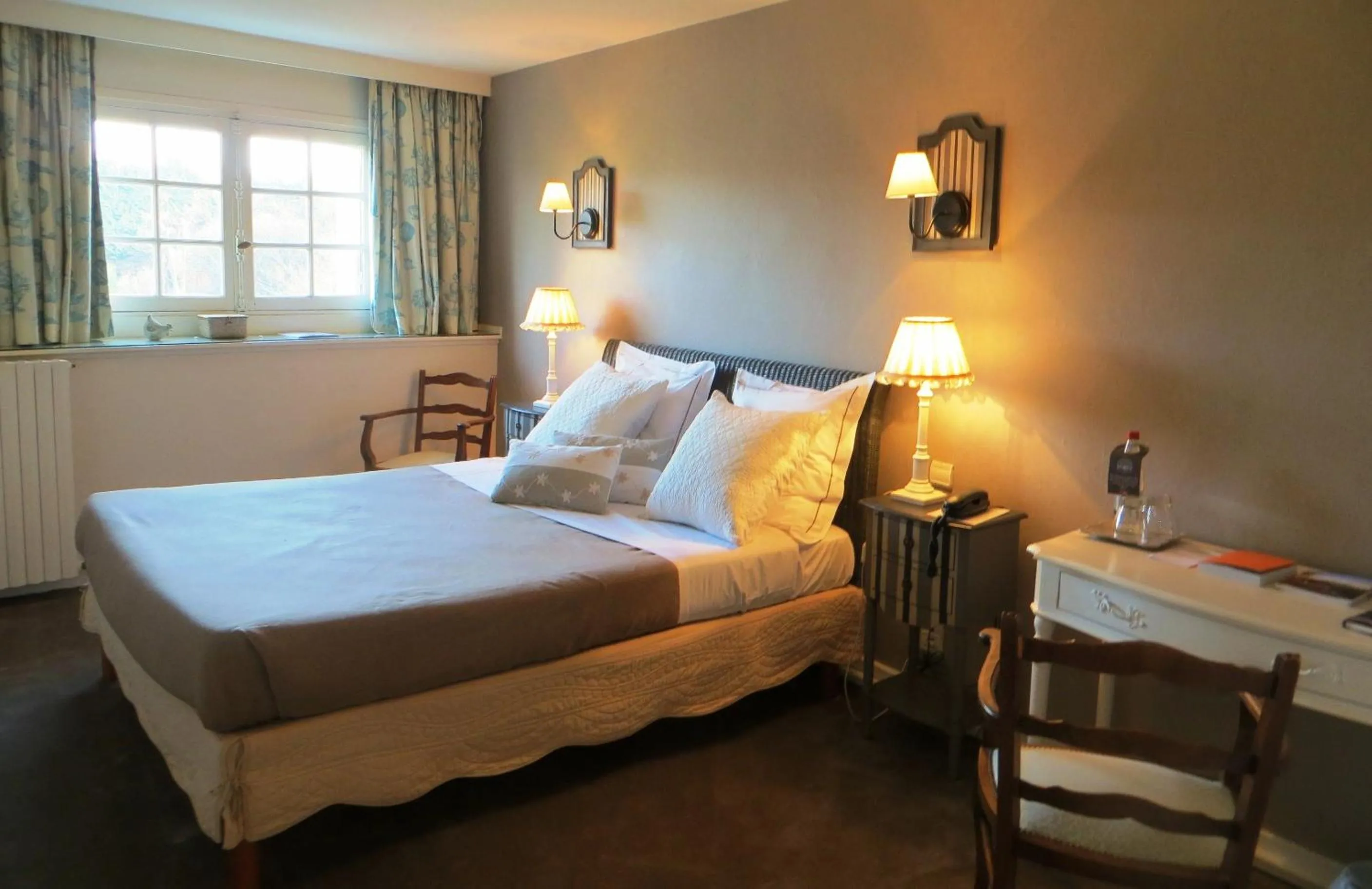 Photo of the whole room, Bed in Hôtel-Restaurant Ricordeau