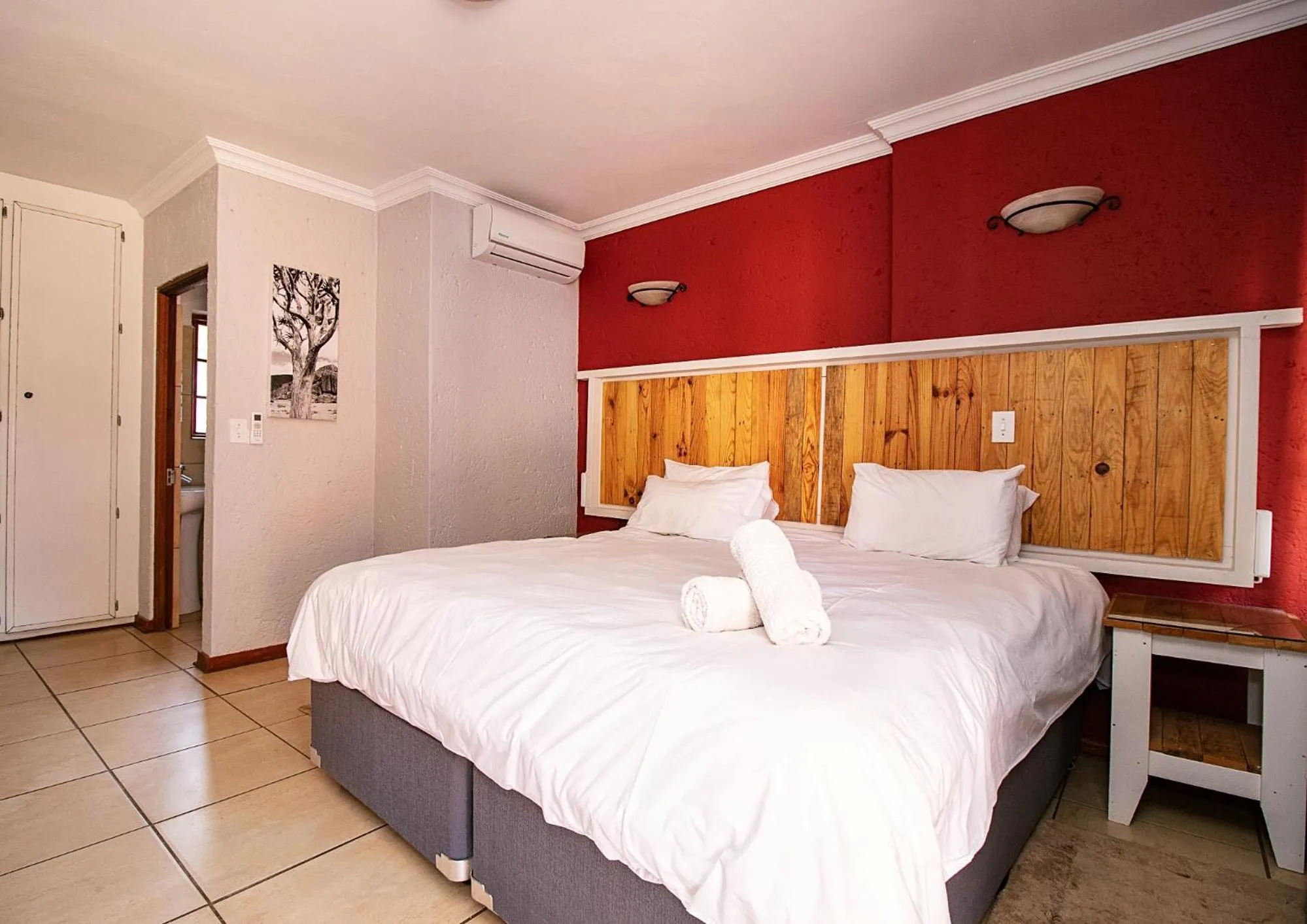 Bed in The Doors Inn