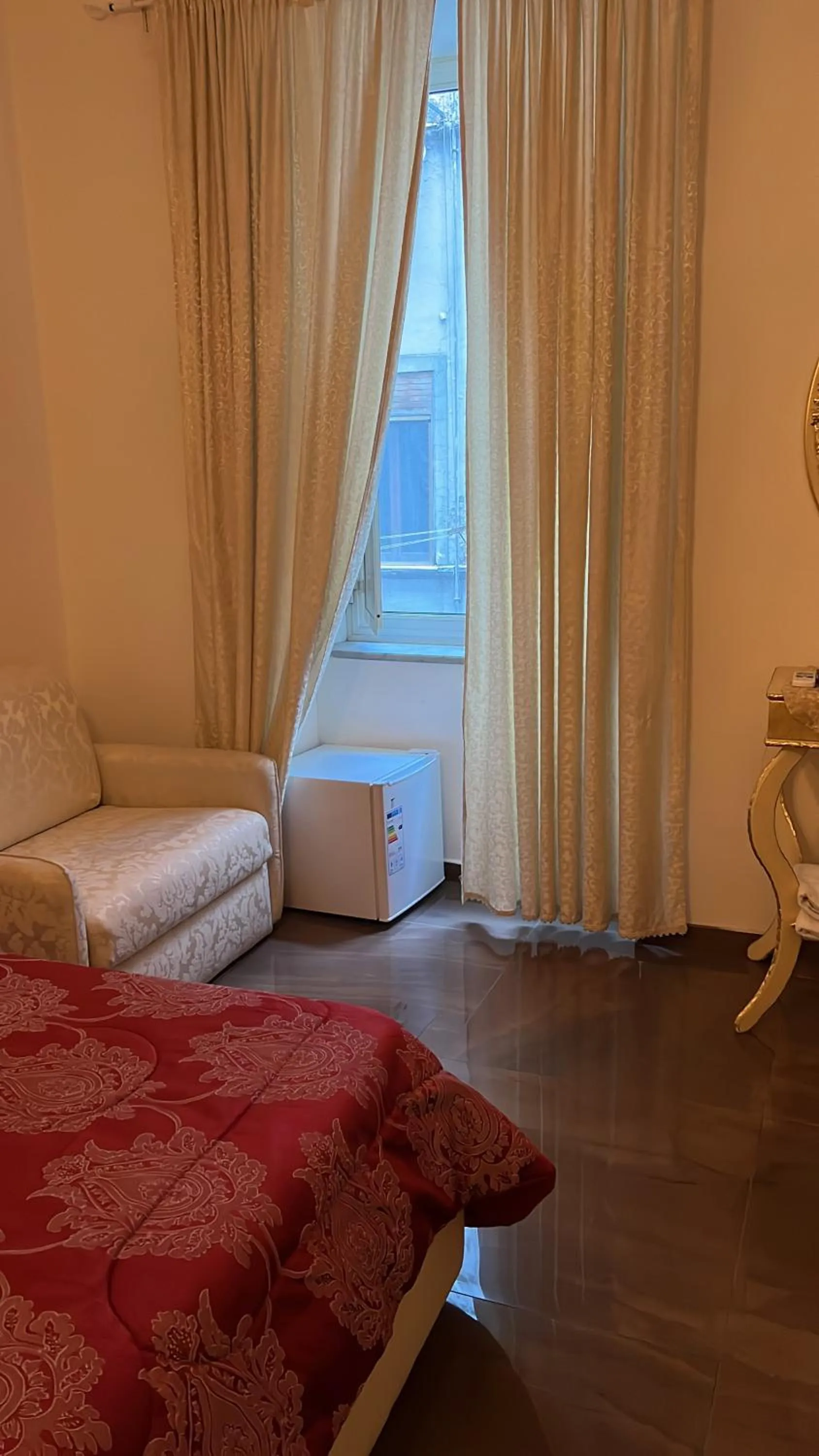 Photo of the whole room, Bed in beb Mariafrancesca