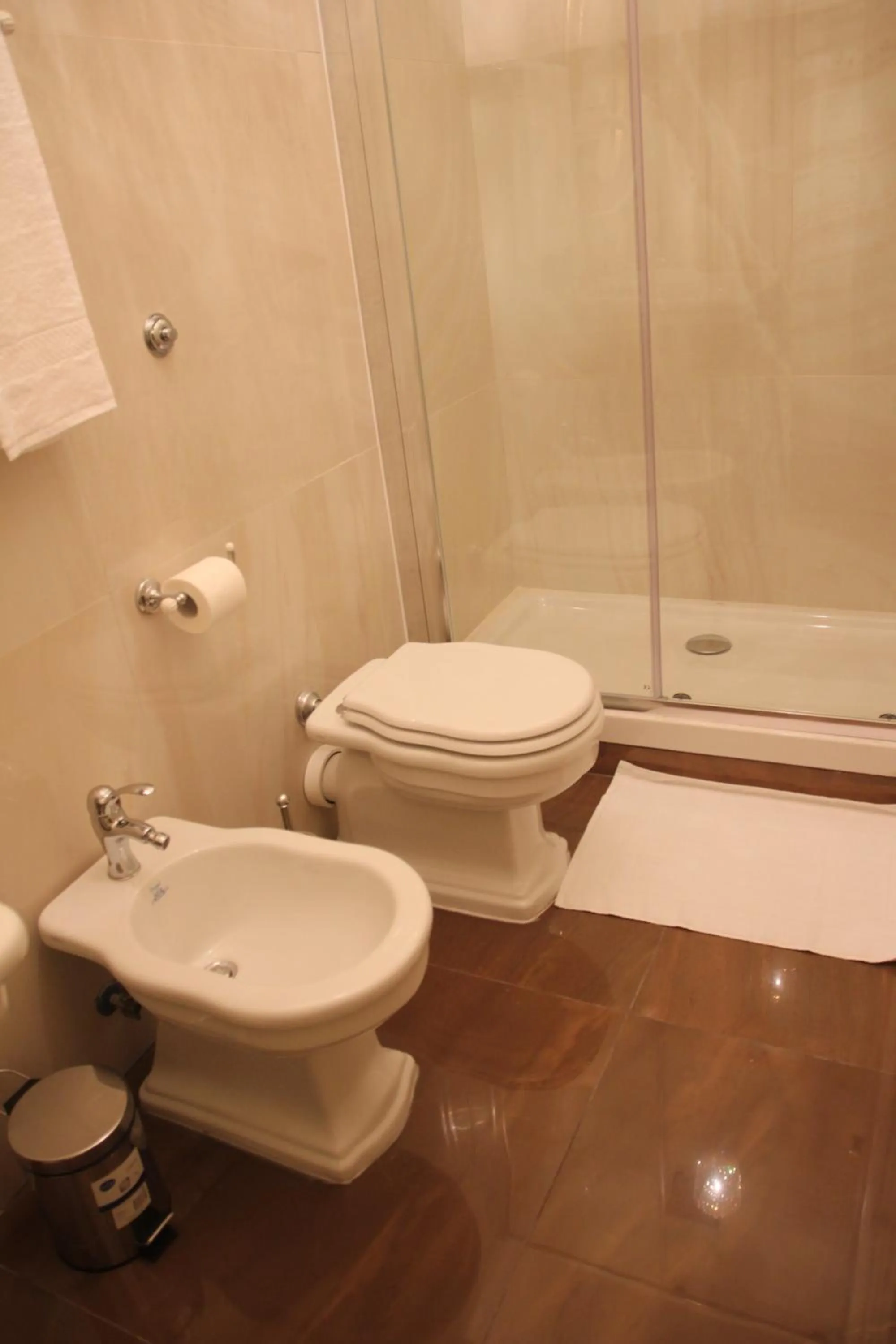 Bathroom in beb Mariafrancesca